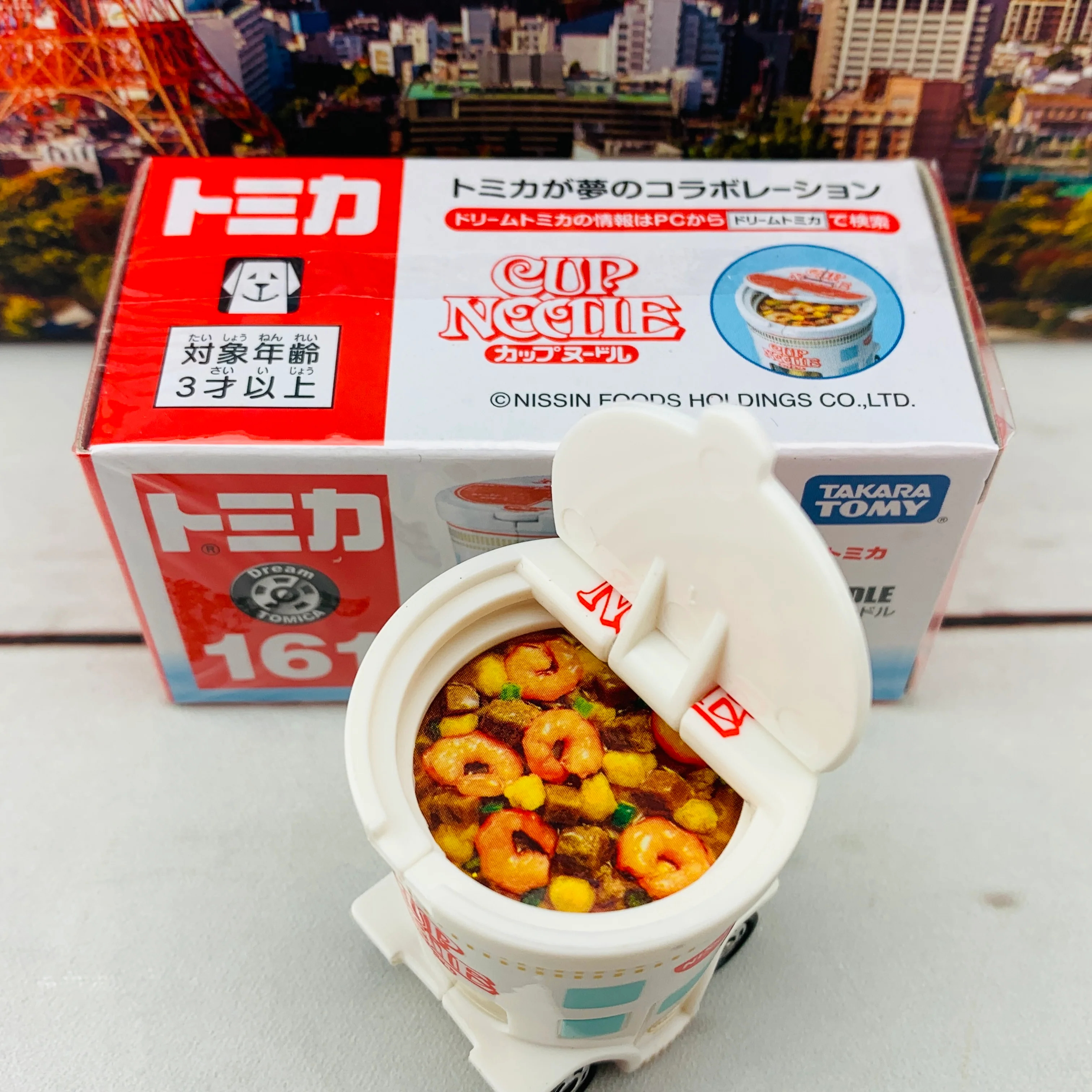 Dream TOMICA 161 Nissin Cup Noodle - Image 2
