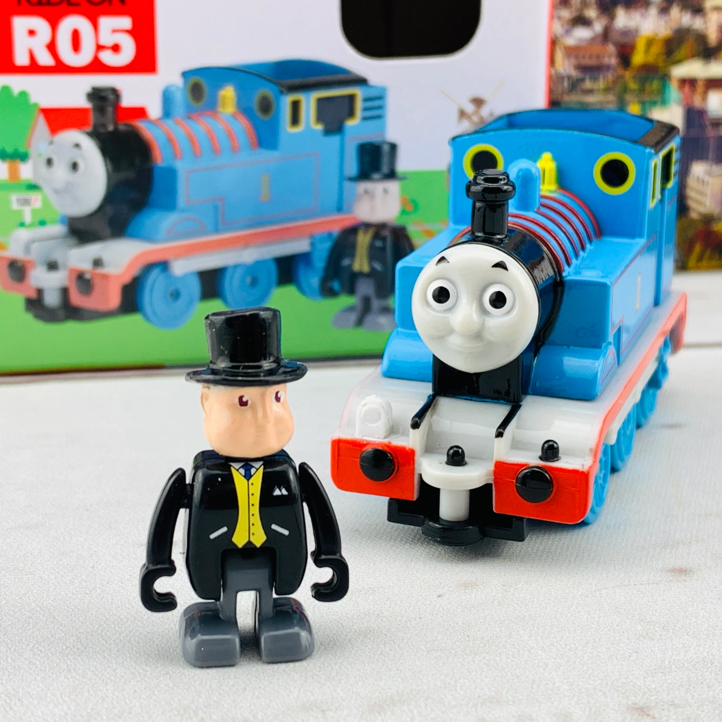 Dream TOMICA RIDE ON R05 SIR Topham Hatt x THOMAS - Image 5