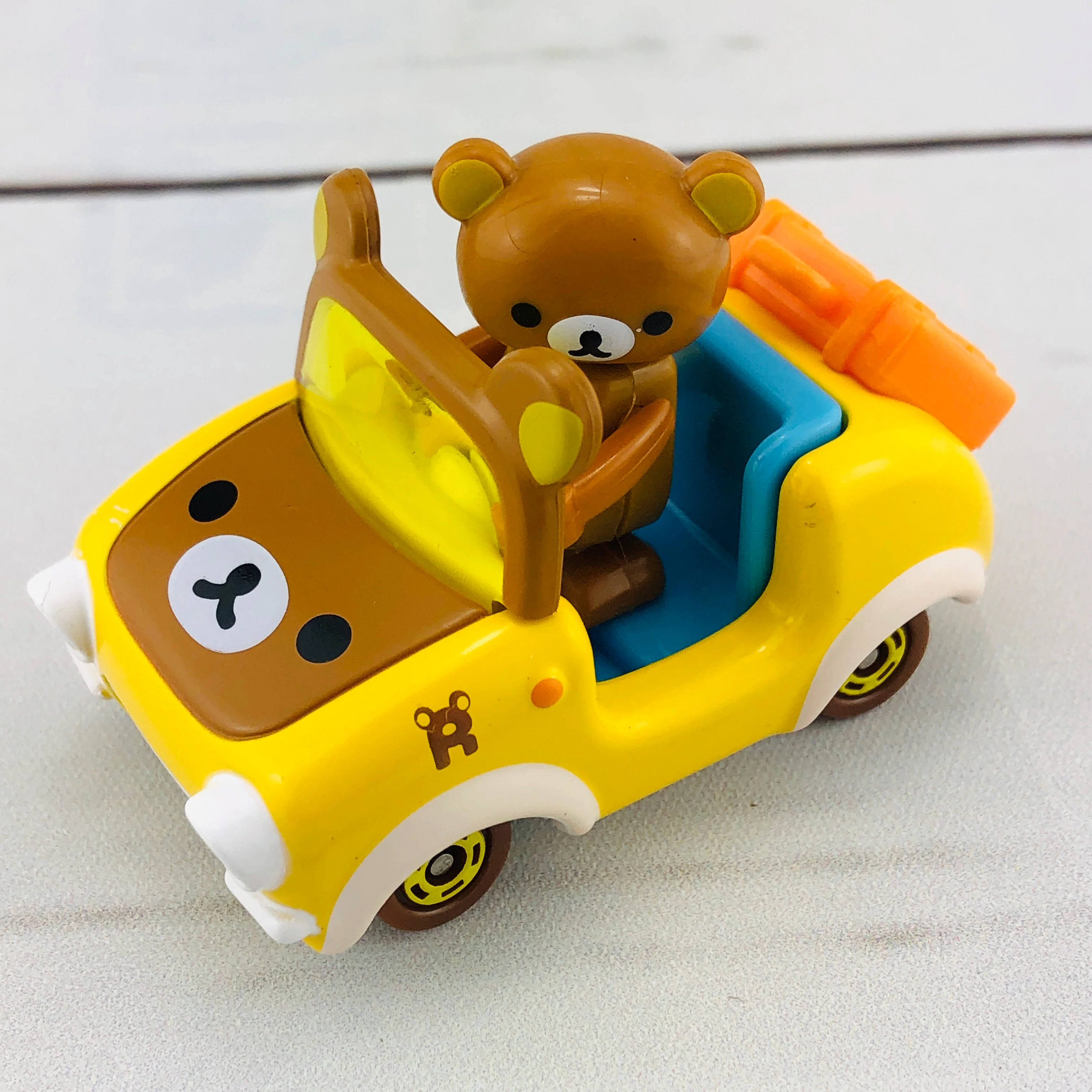 Dream TOMICA RIDE ON R07 Rilakkuma x Rilakkuma Car - Image 2