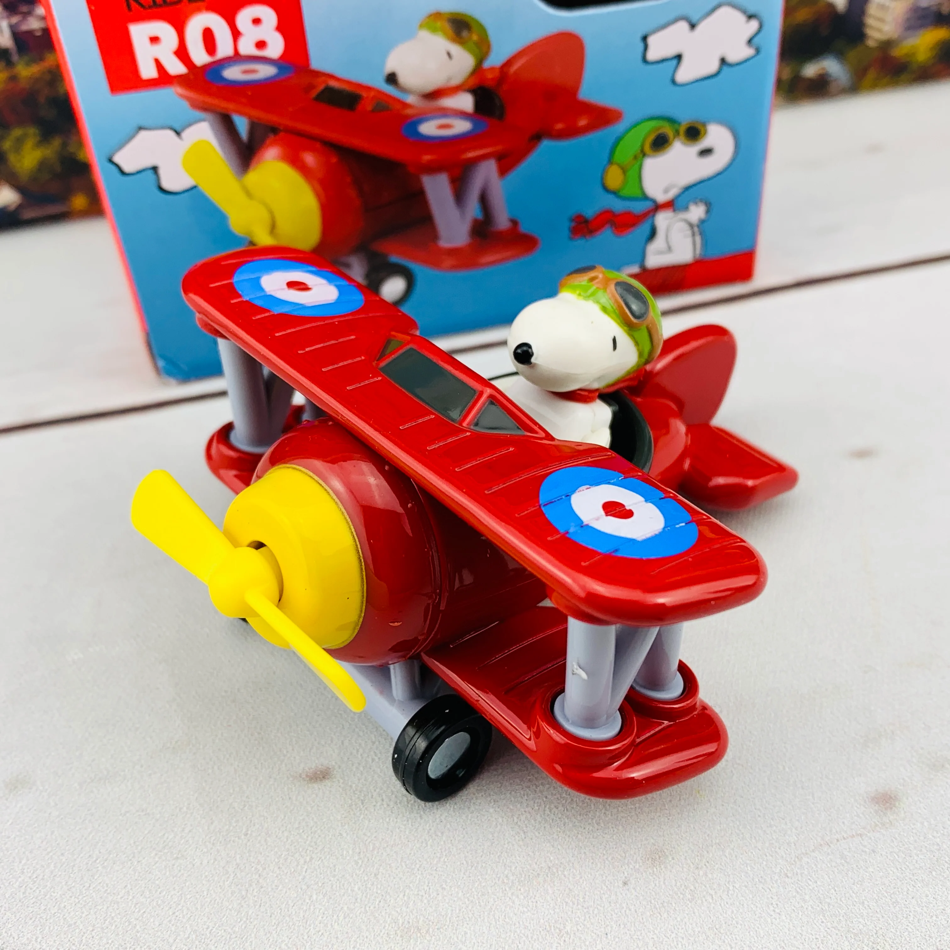 Dream TOMICA RIDE ON R08 SNOOPY (Flying Ace) - Image 2