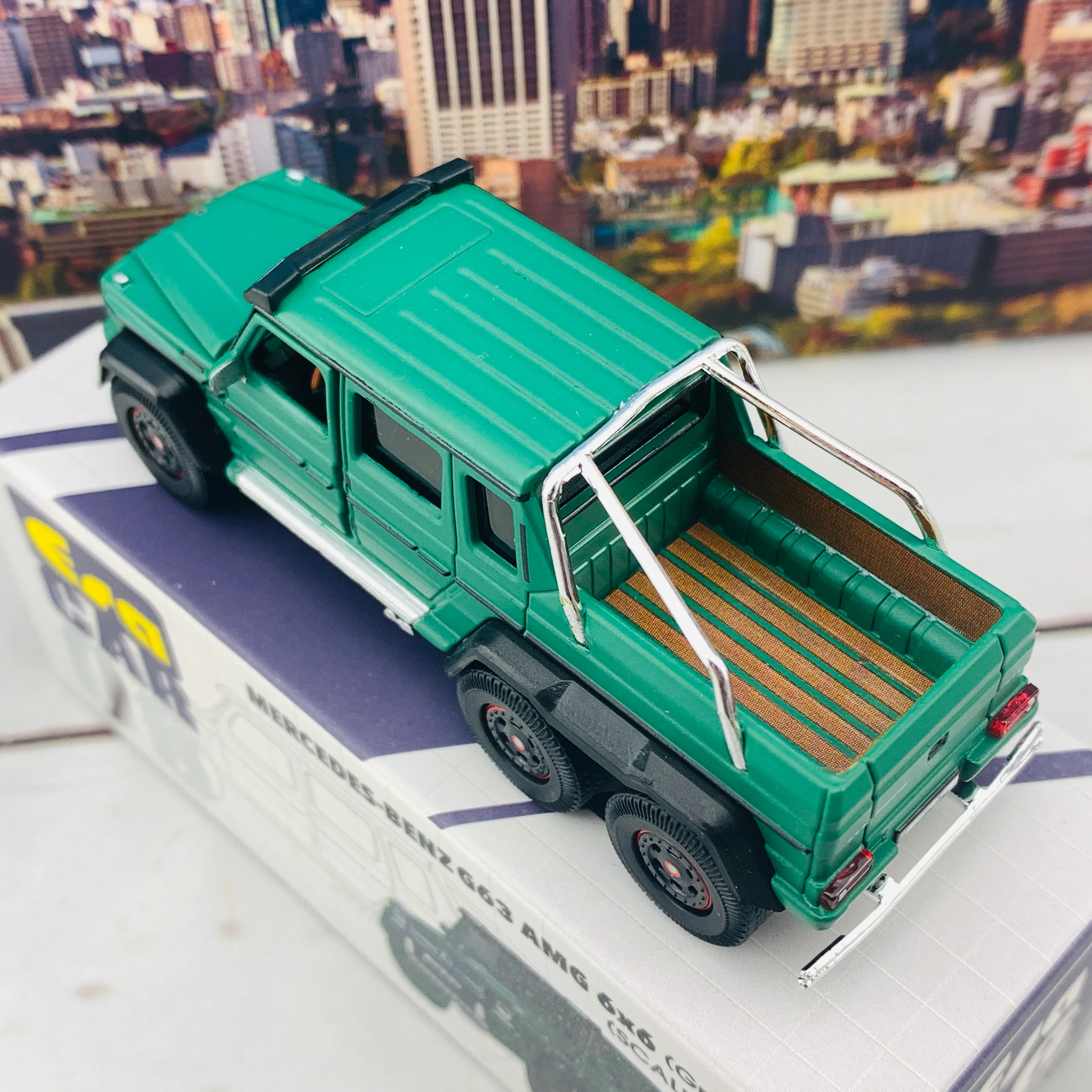 ERA CAR 06 Mercedes Benz G63 AMG 6x6 Green (1/64) MB196X6RN06 - Image 5