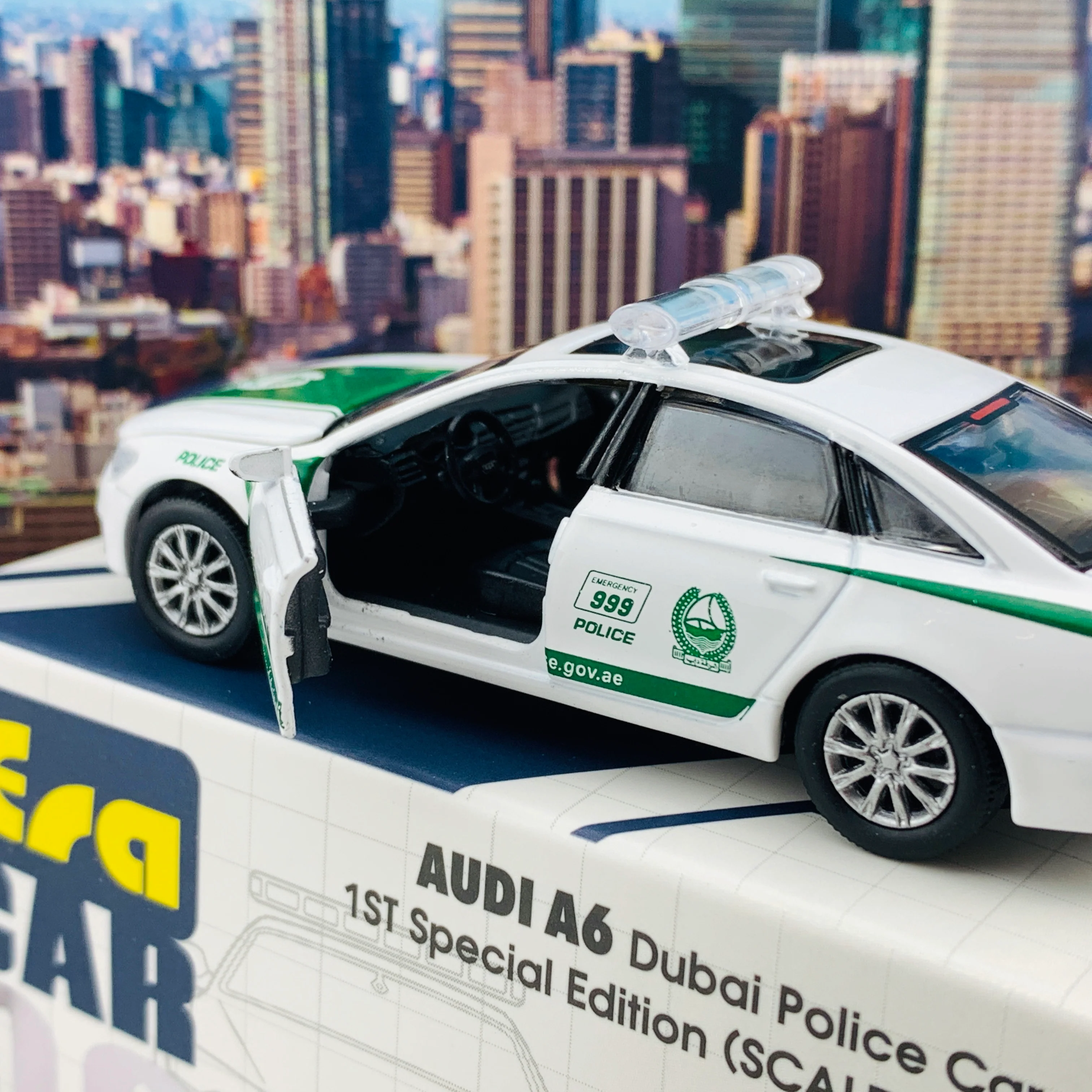 ERA CAR 09 Audi A6 Dubai Police Car 1ST Special Edition (1/64 ) AU19A6RF09 - Image 5