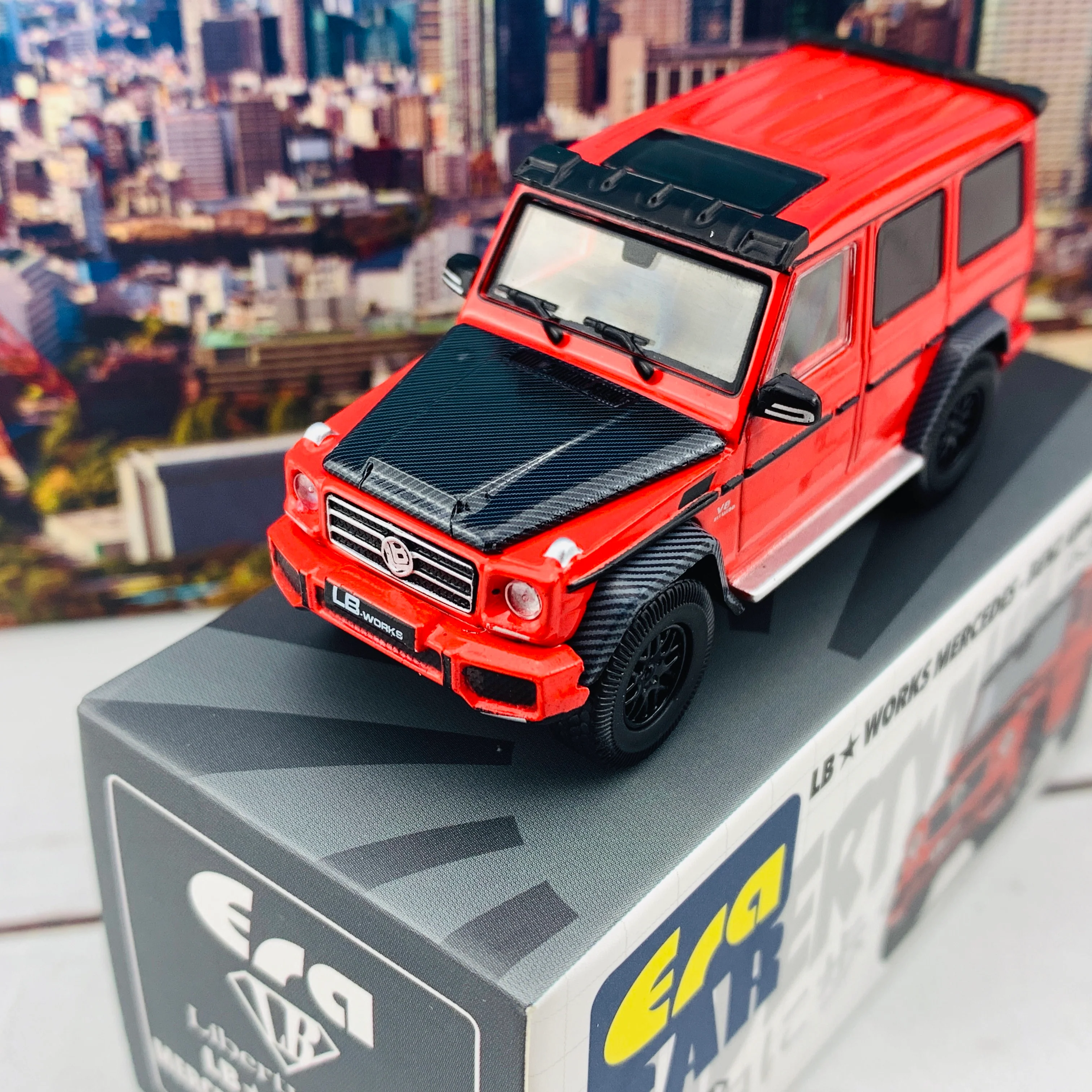 ERA CAR 1/64 LB WORKS Mercedes Benz AMG G63 Red MB204X4SP29 - Image 3