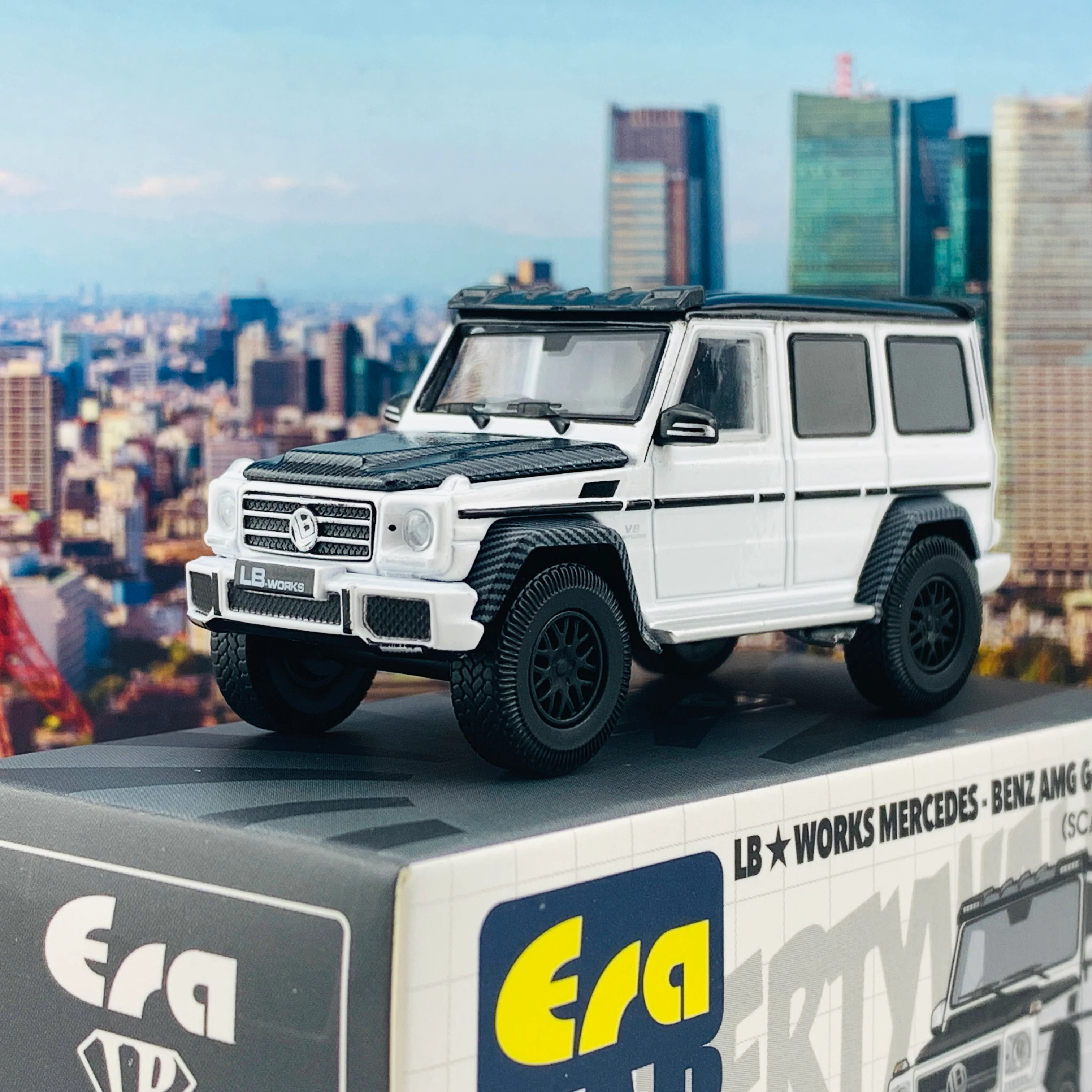 ERA CAR 1/64 LB WORKS Mercedes Benz AMG G63 White MB204X4SP27 - Image 2