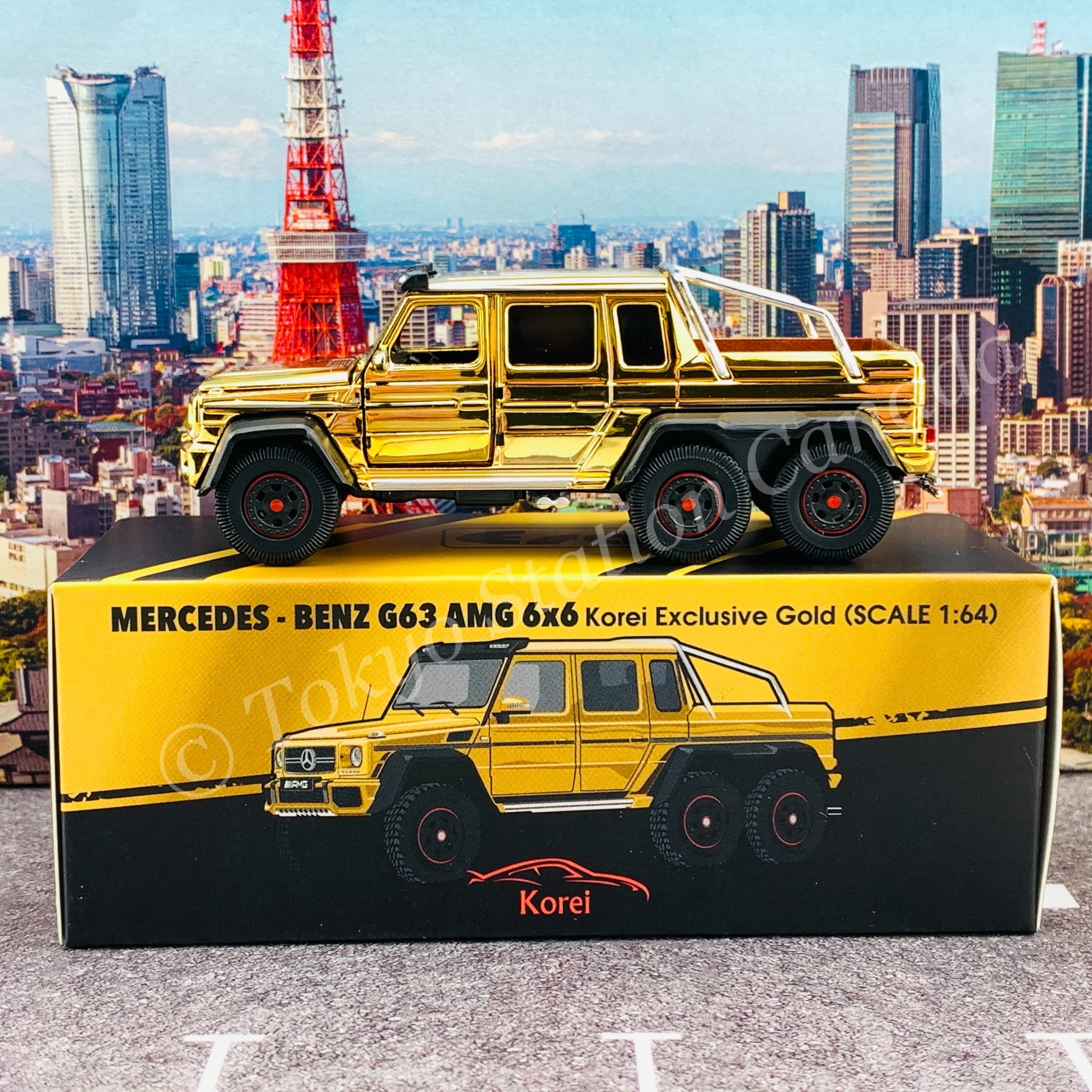 ERA CAR 1/64 Mercedes-Benz G63 6x6 Korei Exclusive Gold ESP03 - Image 2