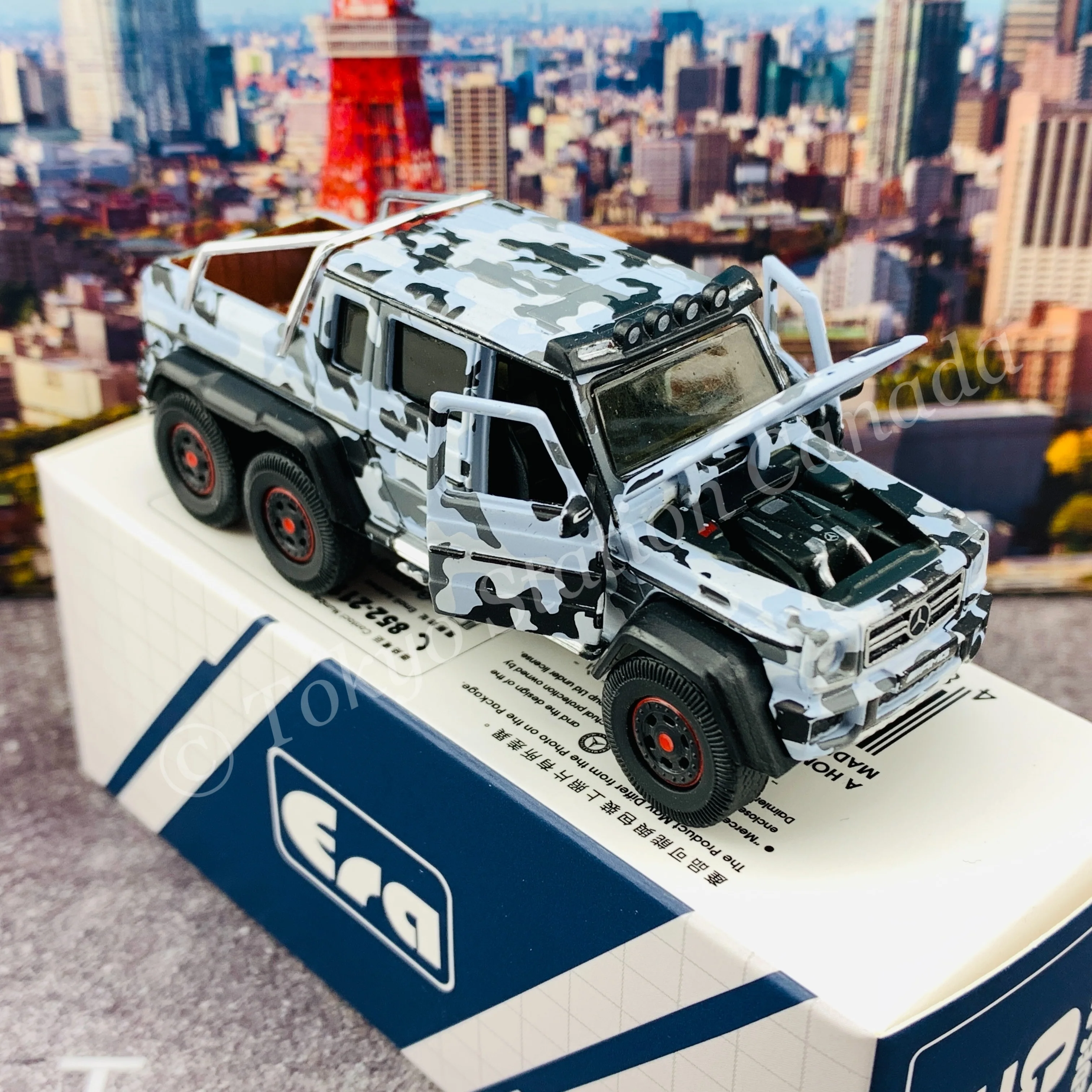 ERA CAR 45 1/64 Mercedes-Benz G63 AMG 6x6 Black & White Camo MB206X6RN45 - Image 5