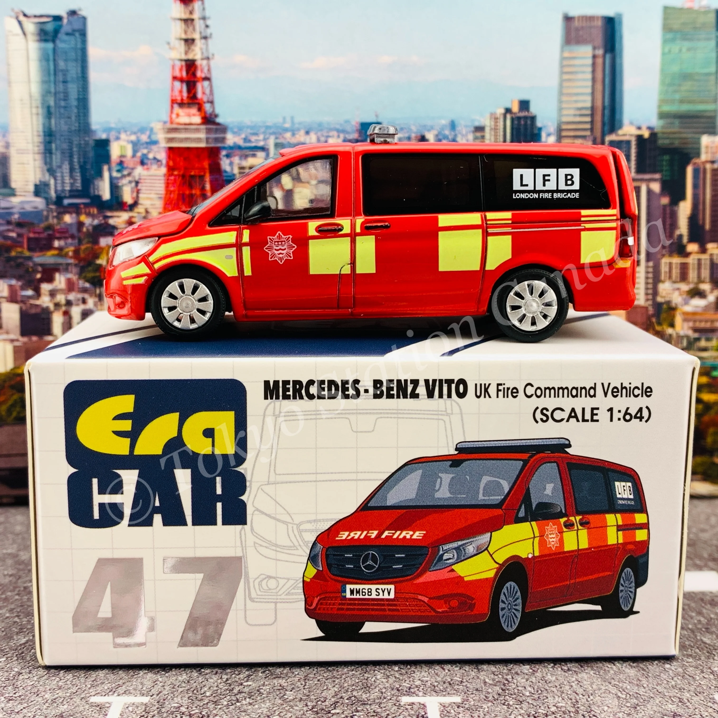 ERA CAR 1/64 Mercedes-Benz Vito UK Fire Command Vehicle MB20VITRN47 - Image 2