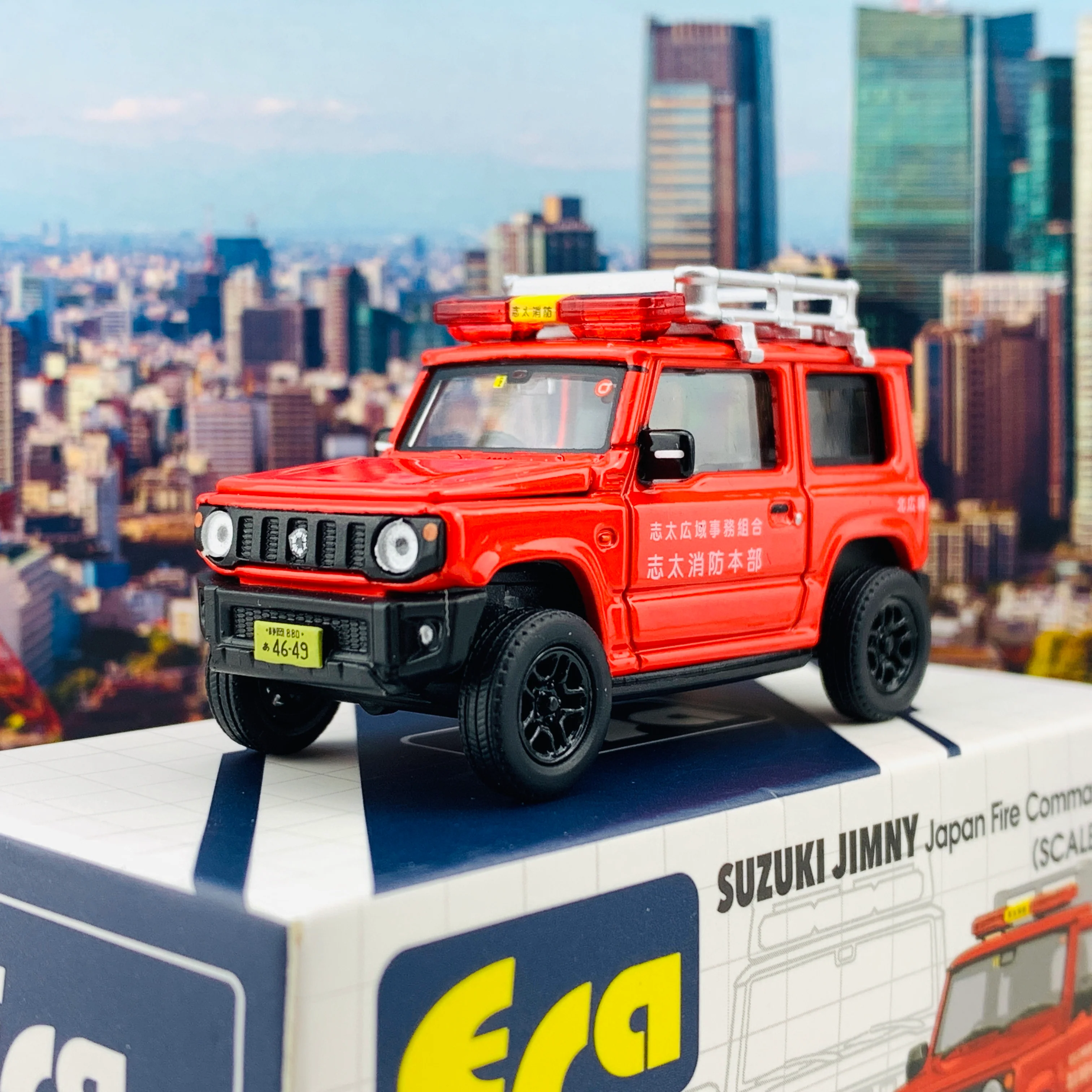 ERA CAR 13 Suzuki Jimny Japan Fire Command Car (1/64) SU19JSRN13 - Image 2