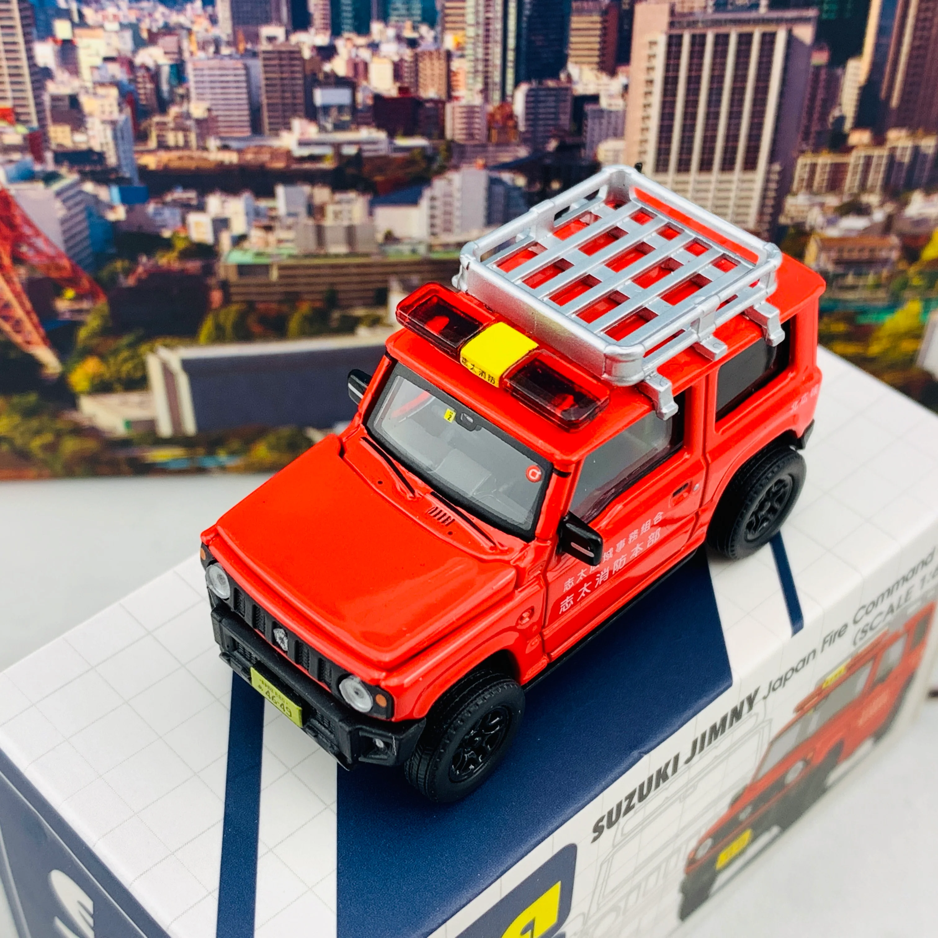 ERA CAR 13 Suzuki Jimny Japan Fire Command Car (1/64) SU19JSRN13 - Image 3
