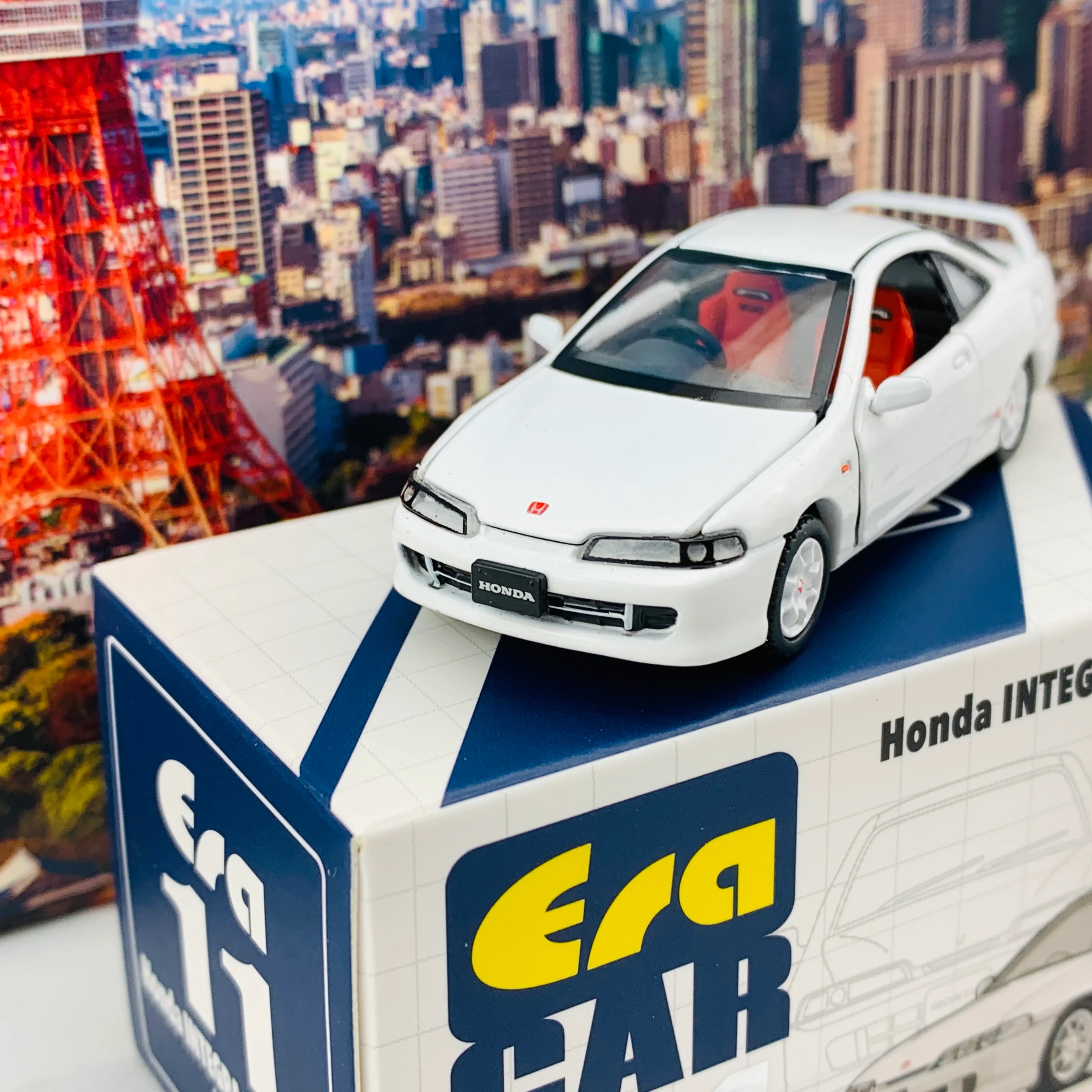 ERA CAR 11 1/64 Honda Integra Type-R DC2 White HA20DC2RN11 - Image 2