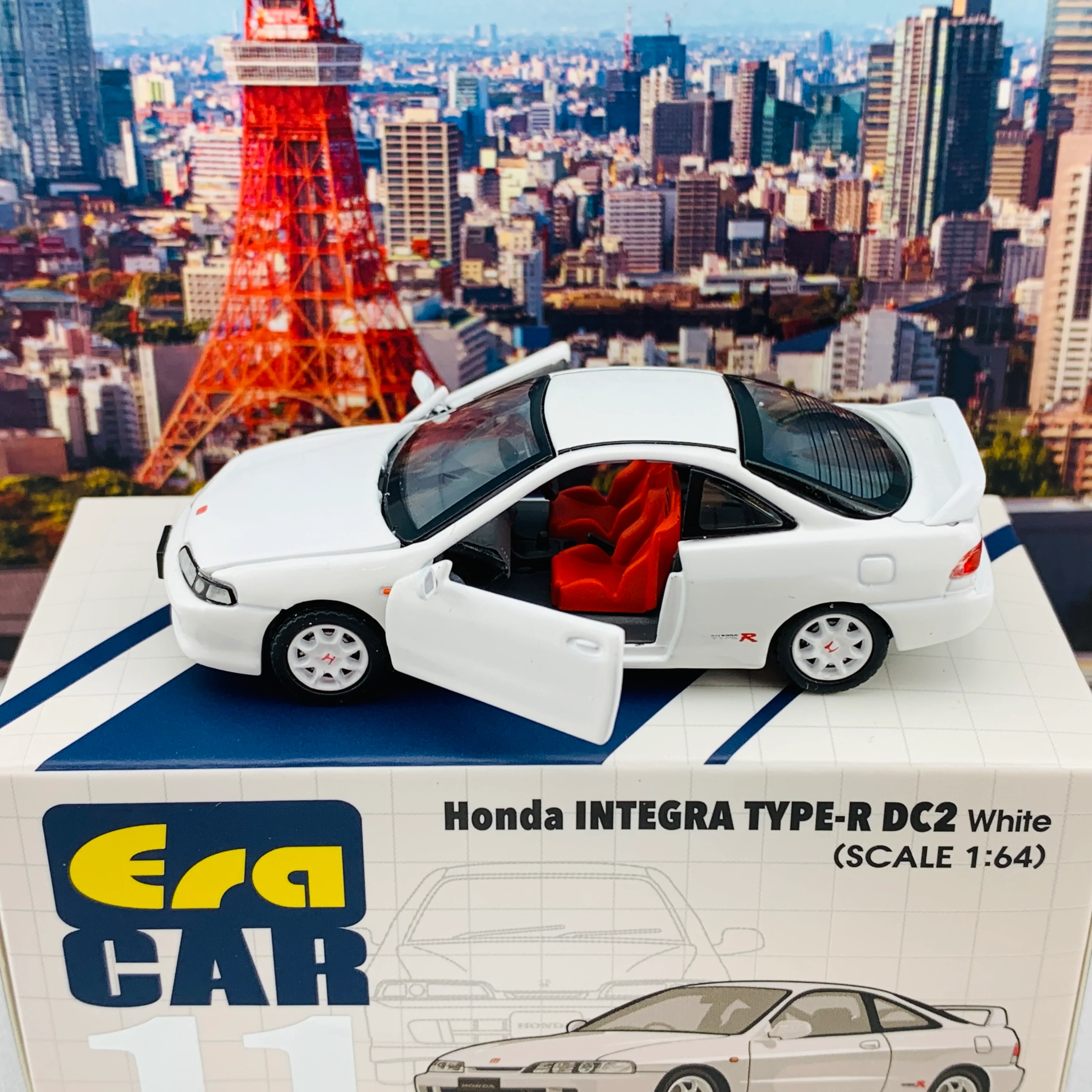 ERA CAR 11 1/64 Honda Integra Type-R DC2 White HA20DC2RN11 - Image 4