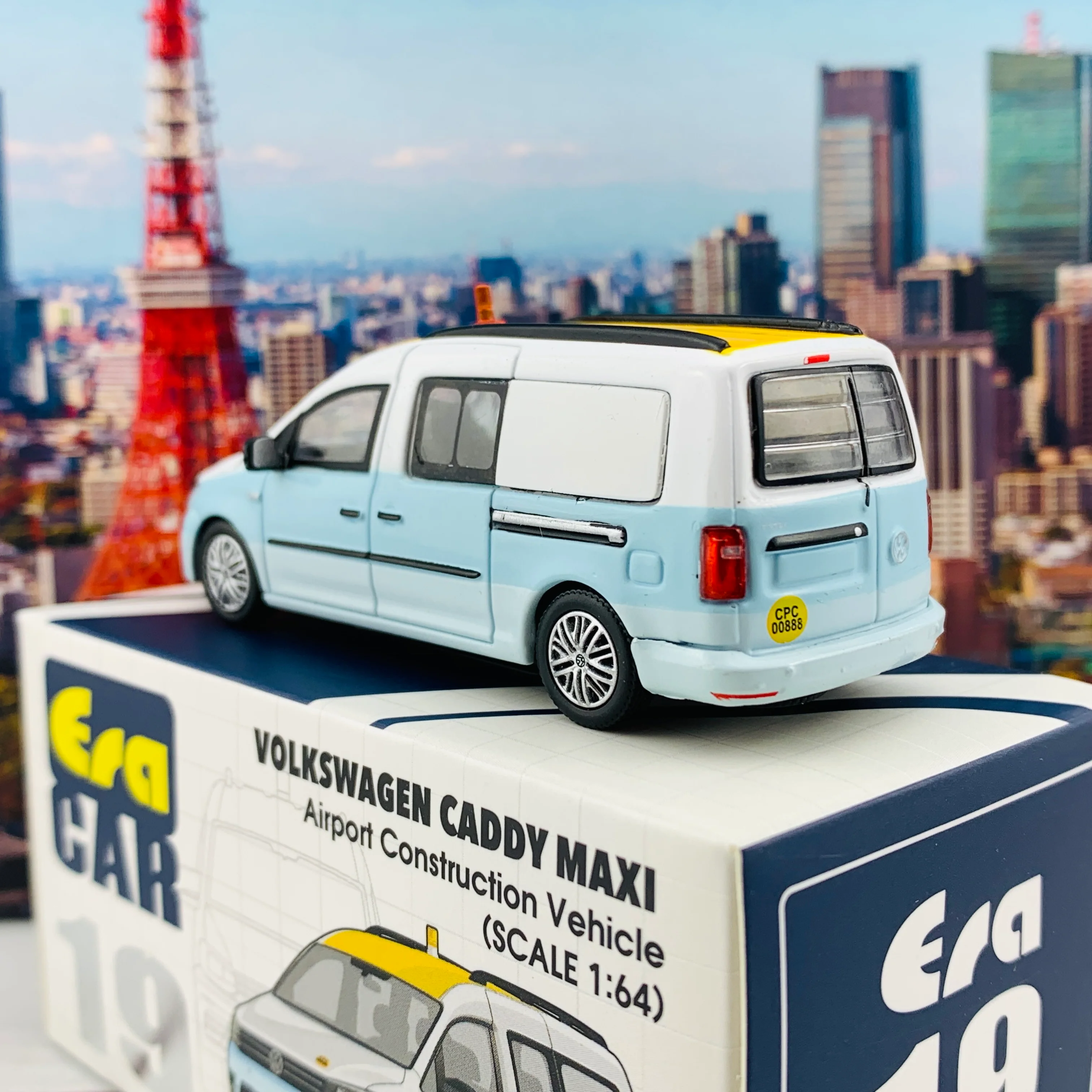 ERA CAR 19 1/64 Volkswagen Caddy Maxi Airport Construction Vehicle VW20CAMRN19 - Image 6