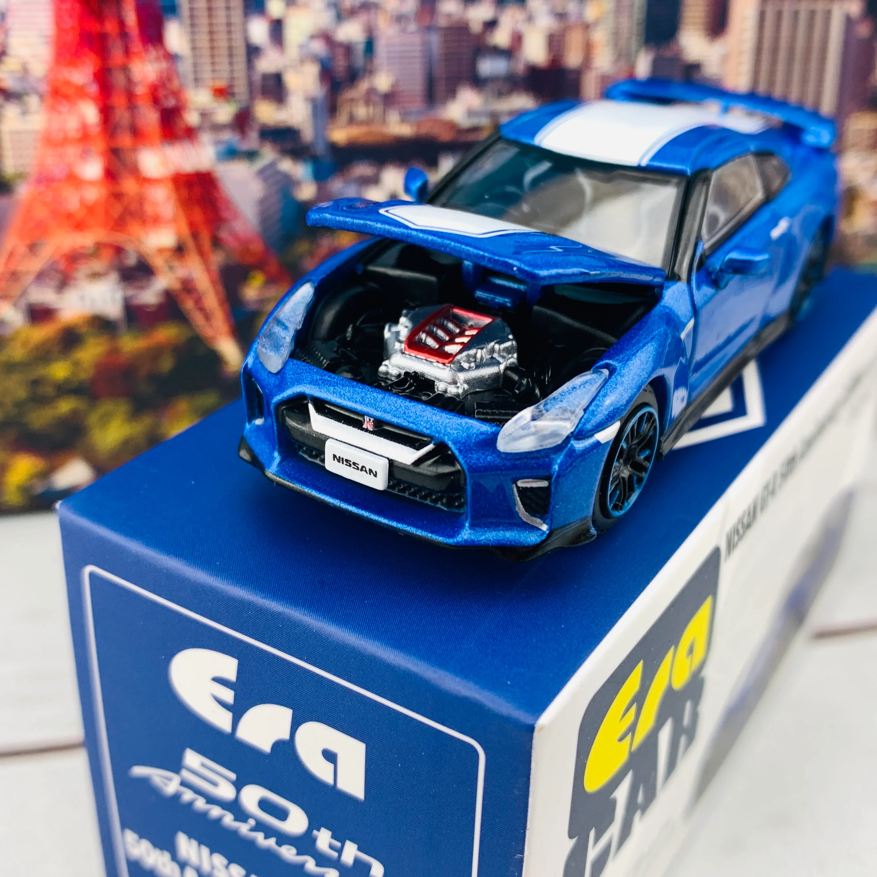 ERA CAR 21 1/64 Nissan GTR 50th Anniversary Edition Bayside Blue NS20GTRSP24 - Image 4