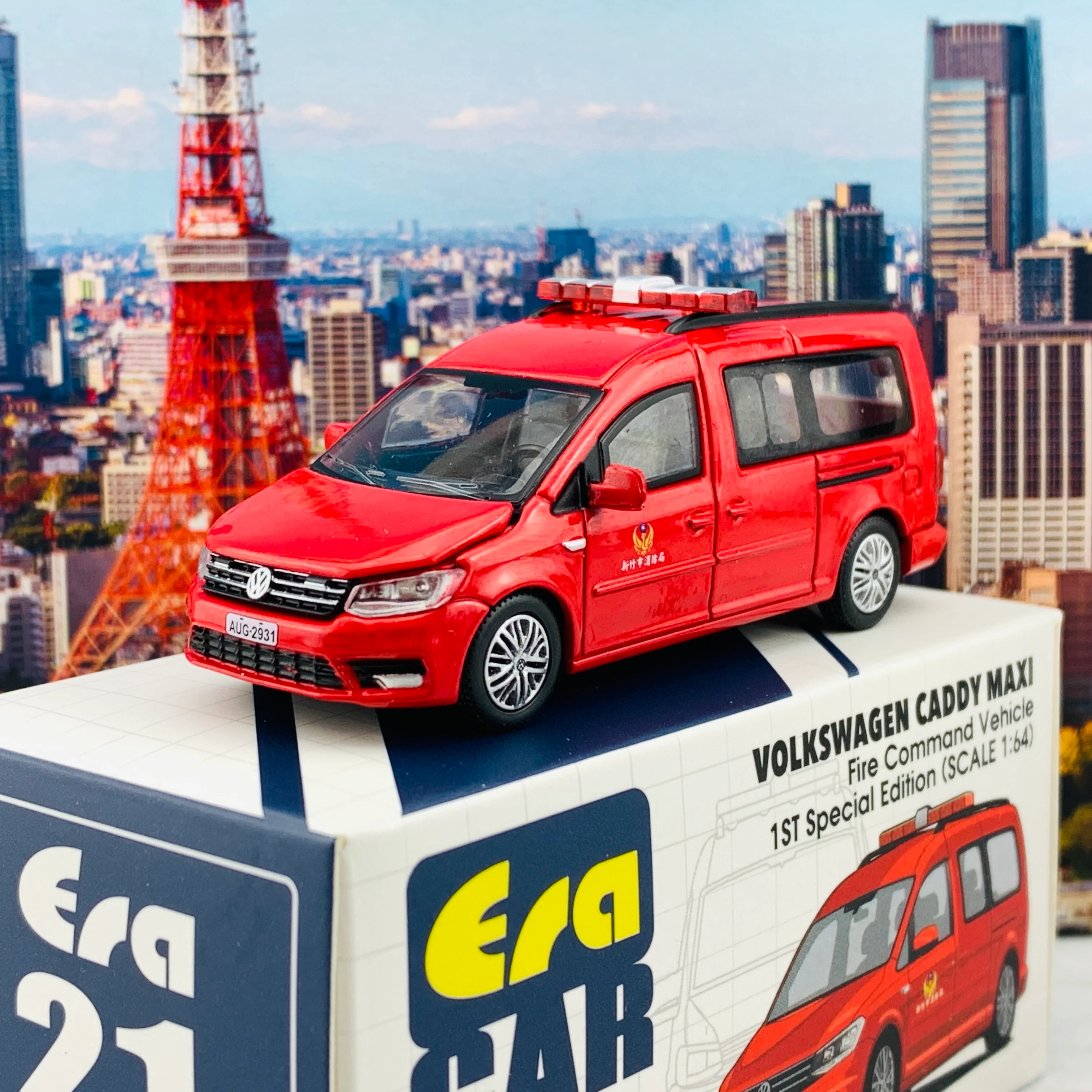 ERA CAR 21 1/64 Volkswagen Caddy Maxi Fire Command Vehicle 1ST Special Edition VW20CAMRF21 - Image 2
