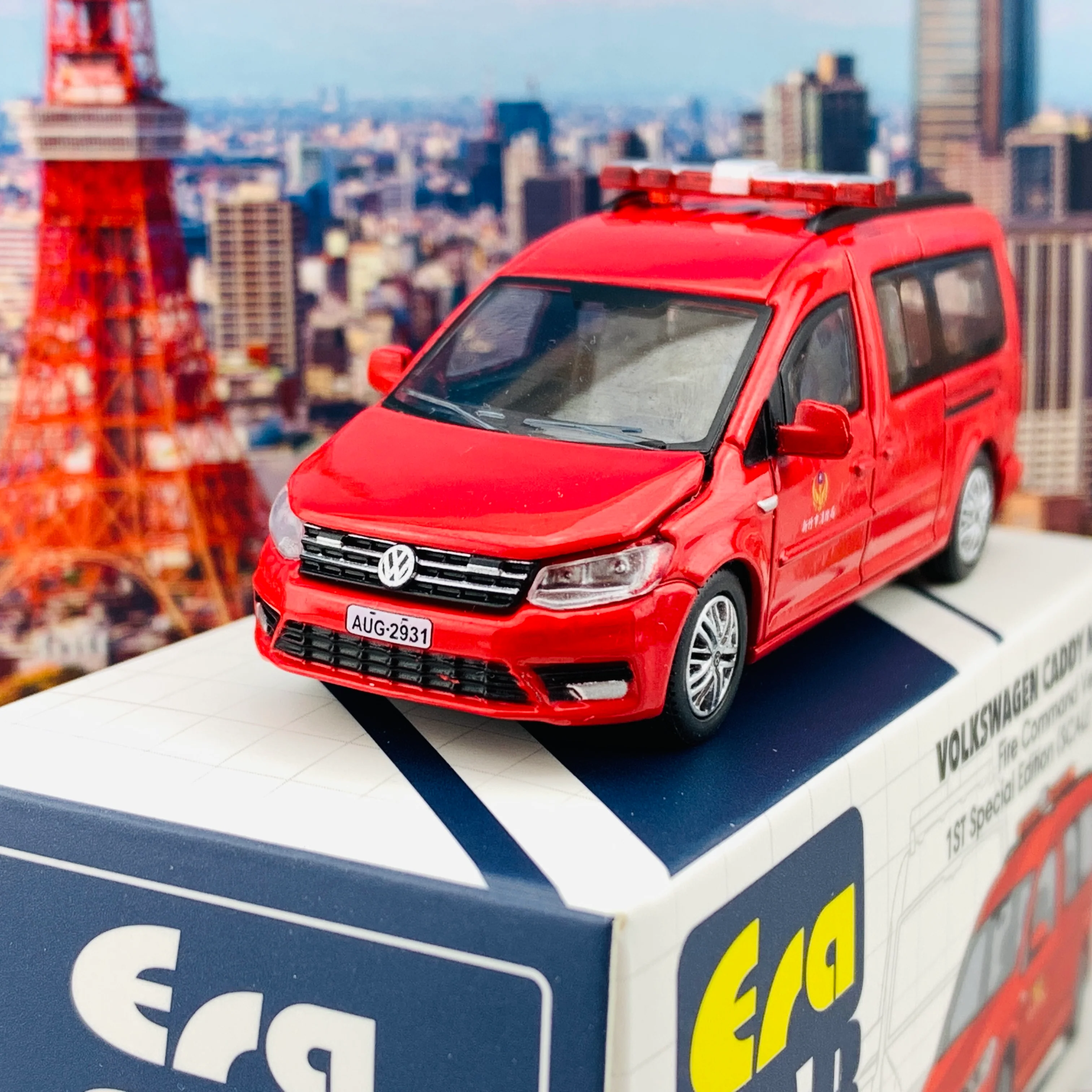 ERA CAR 21 1/64 Volkswagen Caddy Maxi Fire Command Vehicle 1ST Special Edition VW20CAMRF21 - Image 3