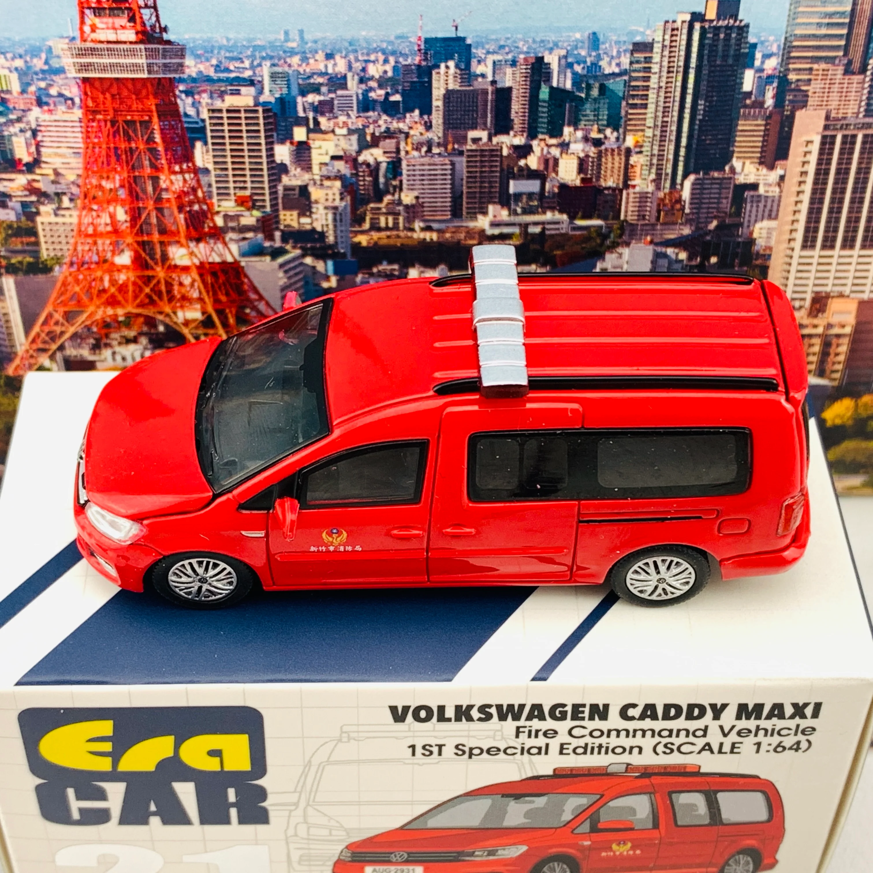 ERA CAR 21 1/64 Volkswagen Caddy Maxi Fire Command Vehicle 1ST Special Edition VW20CAMRF21 - Image 5