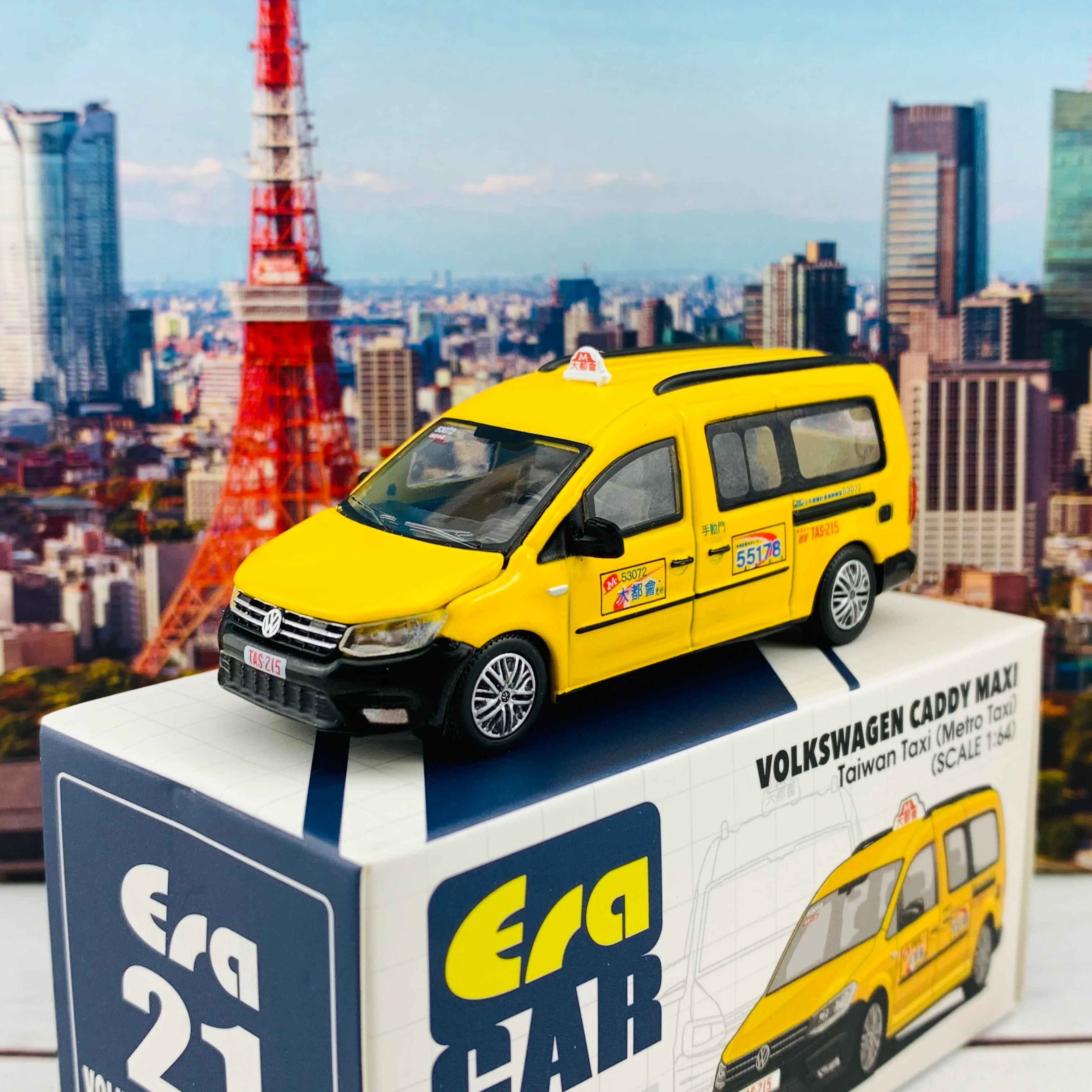 ERA CAR 21 1/64 Volkswagen Caddy Maxi Taiwan Taxi VW20CAMRN21 - Image 3