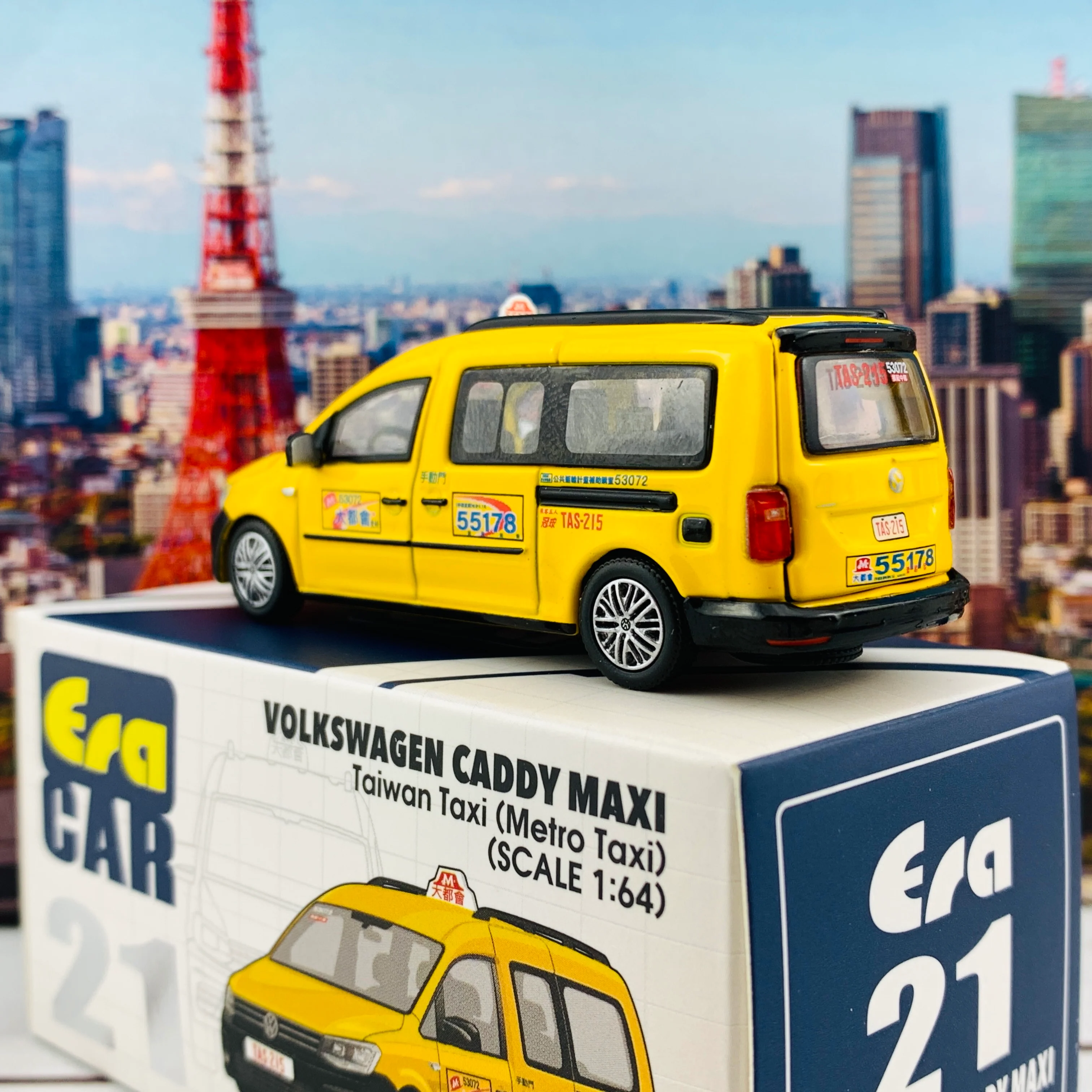 ERA CAR 21 1/64 Volkswagen Caddy Maxi Taiwan Taxi VW20CAMRN21 - Image 6