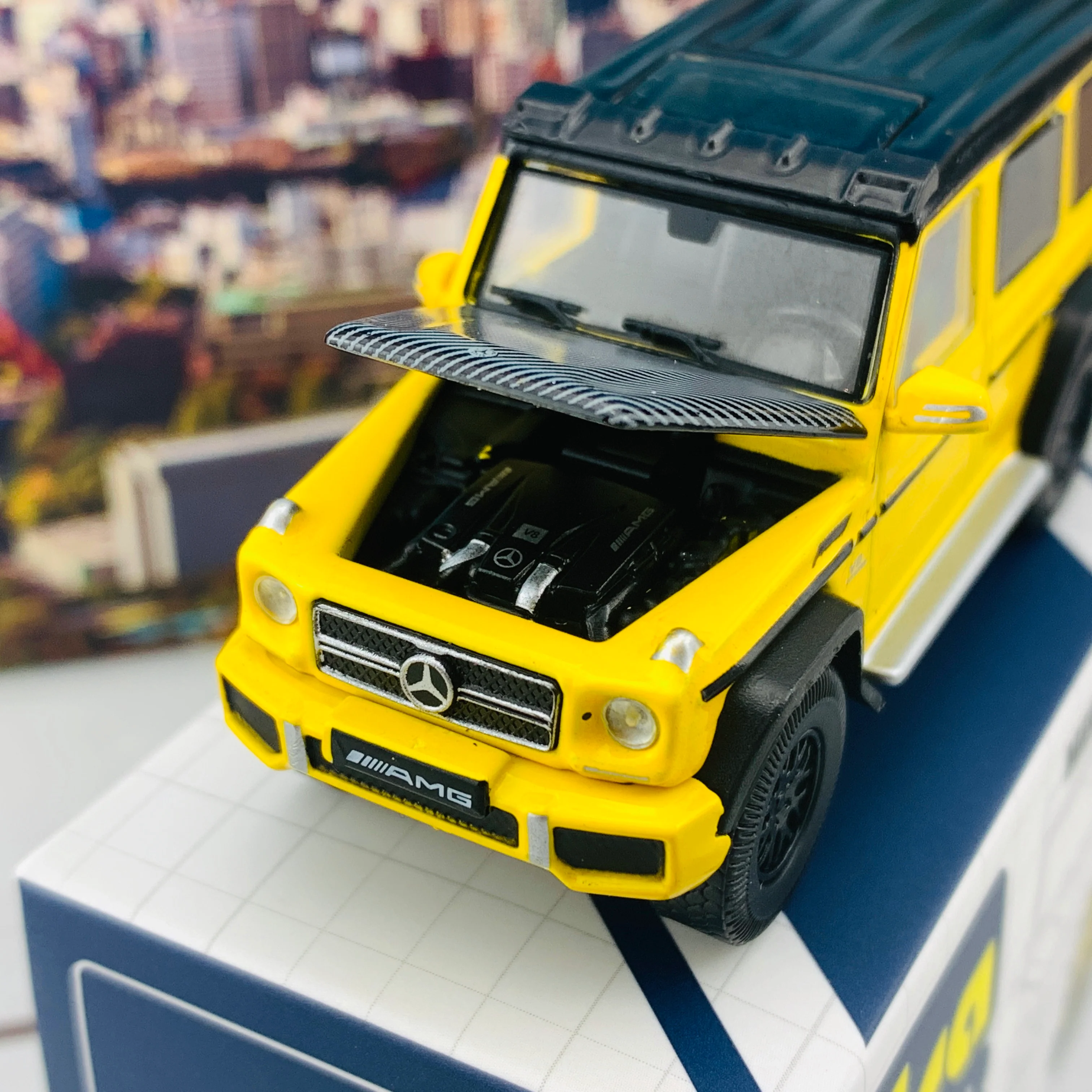 ERA CAR 24 Mercedes Benz AMG G63 Yellow (1/64) MB204X4RN24 - Image 4
