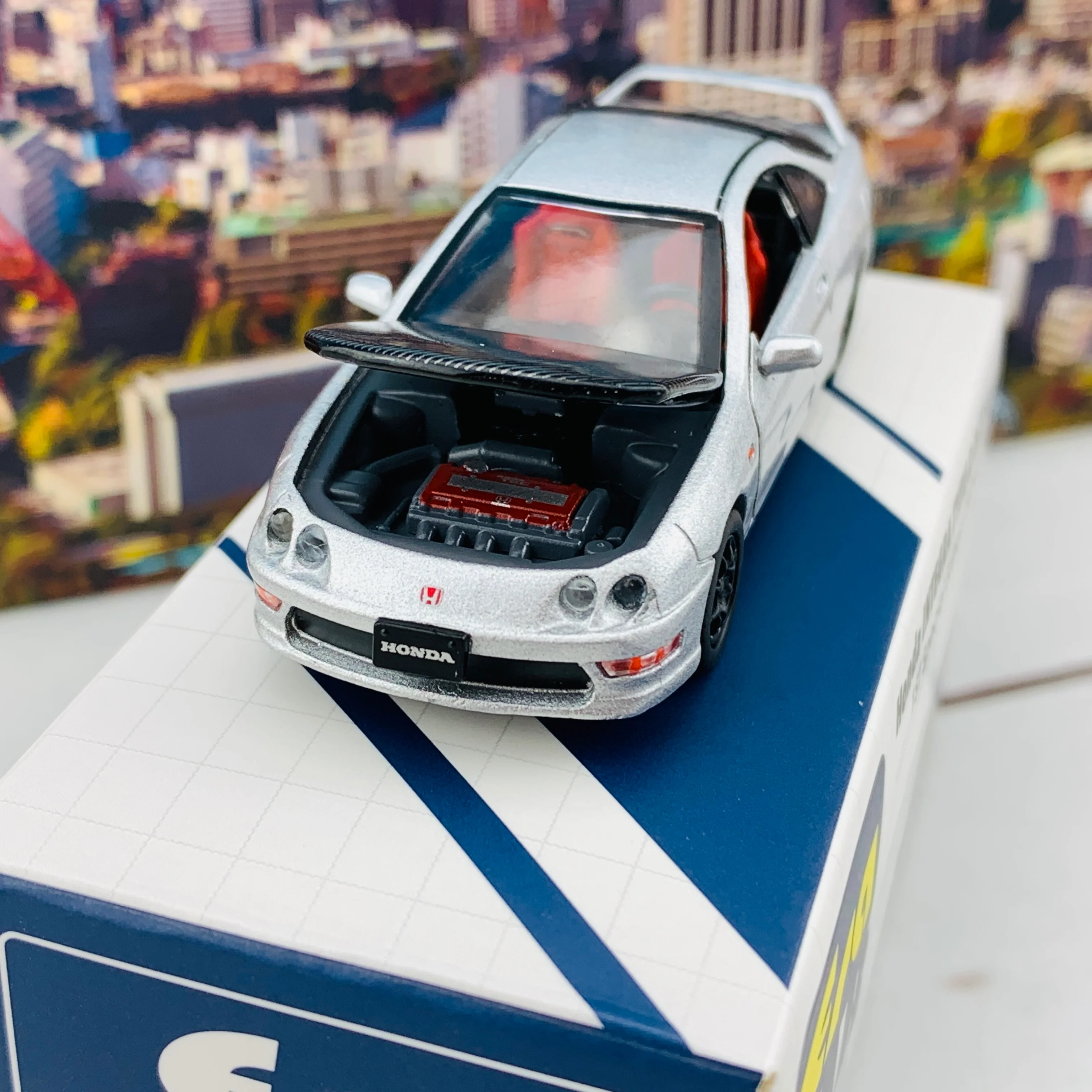 ERA CAR 28 1/64 Honda Integra Type-R DC2 Silver 1ST Special Edition HA20DC2RF28 - Image 3