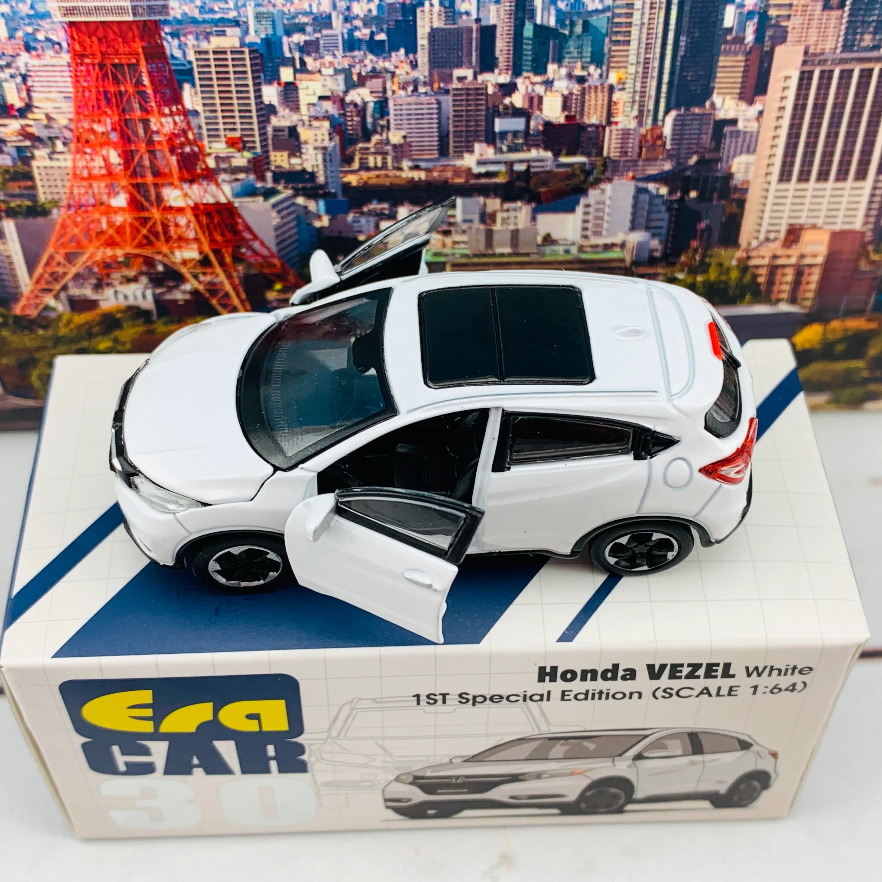 ERA CAR 30 1/64 Honda VEZEL White 1ST Special Edition HA20VERF30 - Image 5