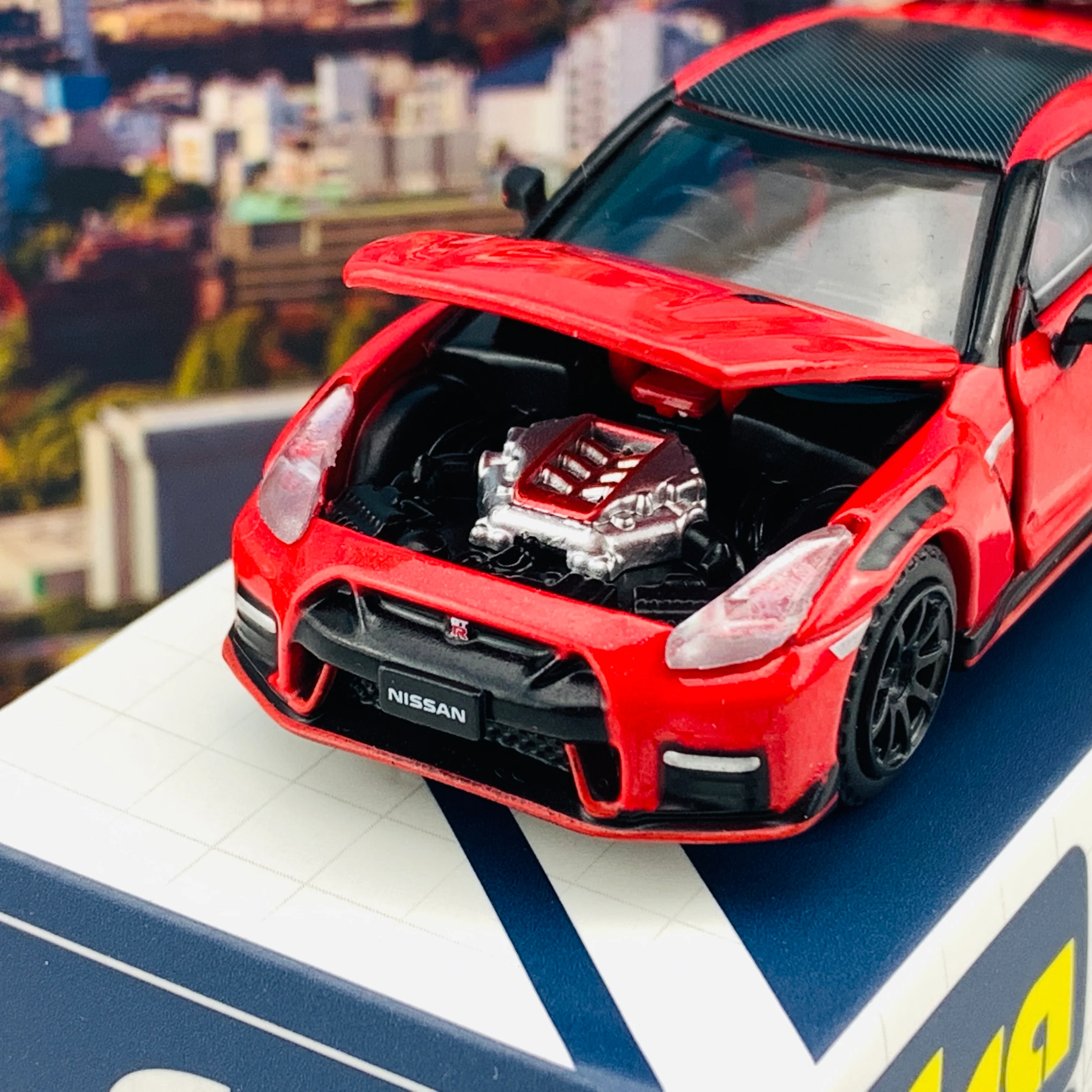 ERA CAR 33 1/64 Nissan GTR R35 NISMO 2020 Red NS20GTRRN33 - Image 4