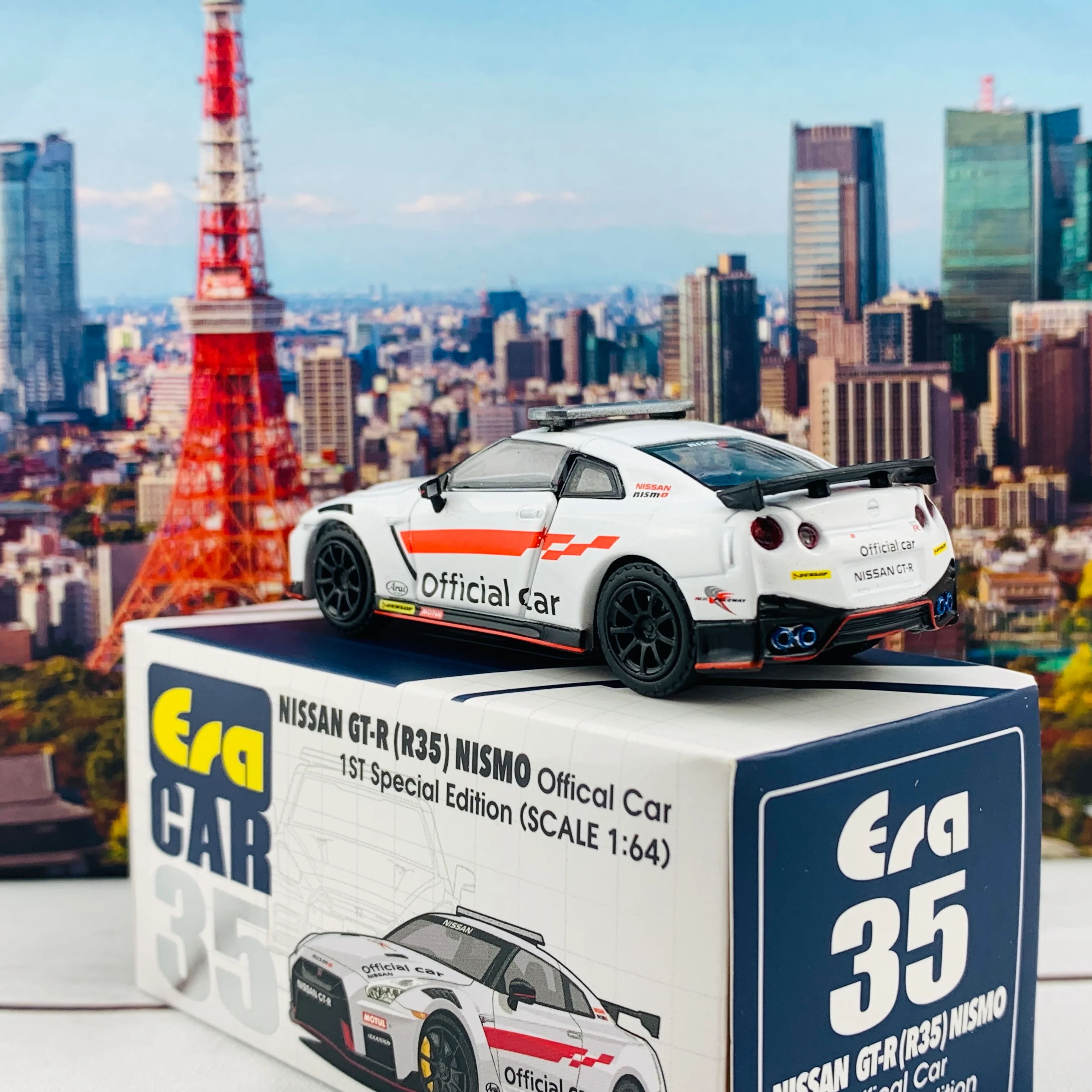 ERA CAR 35 1/64 Nissan GTR R35 NISMO Official Car 1ST Special Edition NS20GTRRF35 - Image 6
