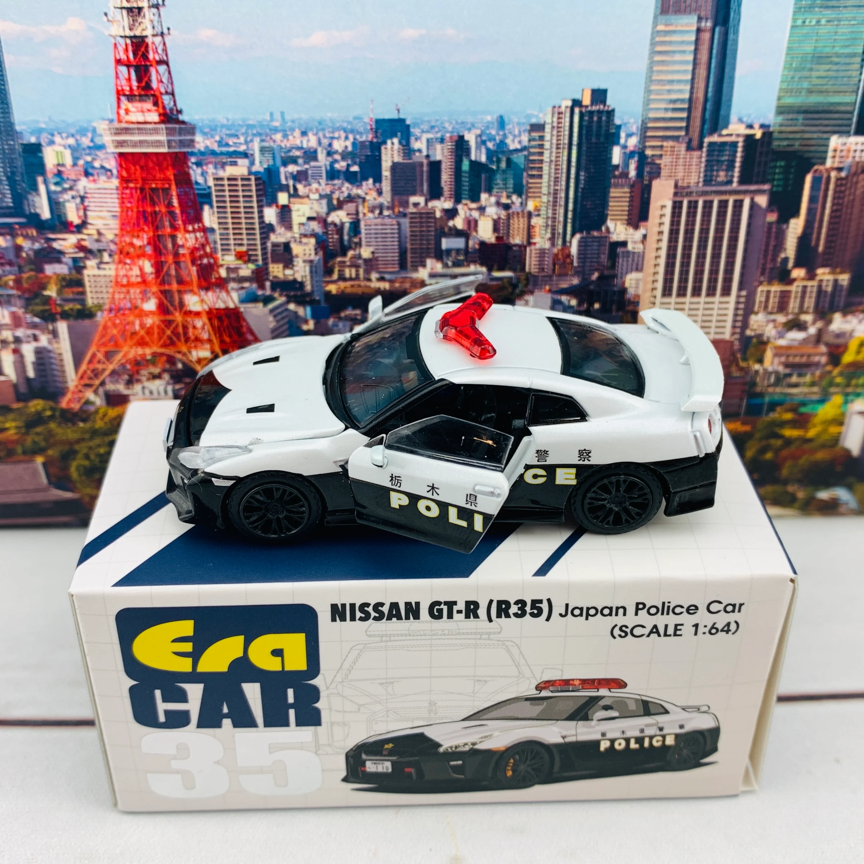 ERA CAR 35 1/64 Nissan GTR R35 Japan Police Car with Figure NS20GTRRN35 - Image 3