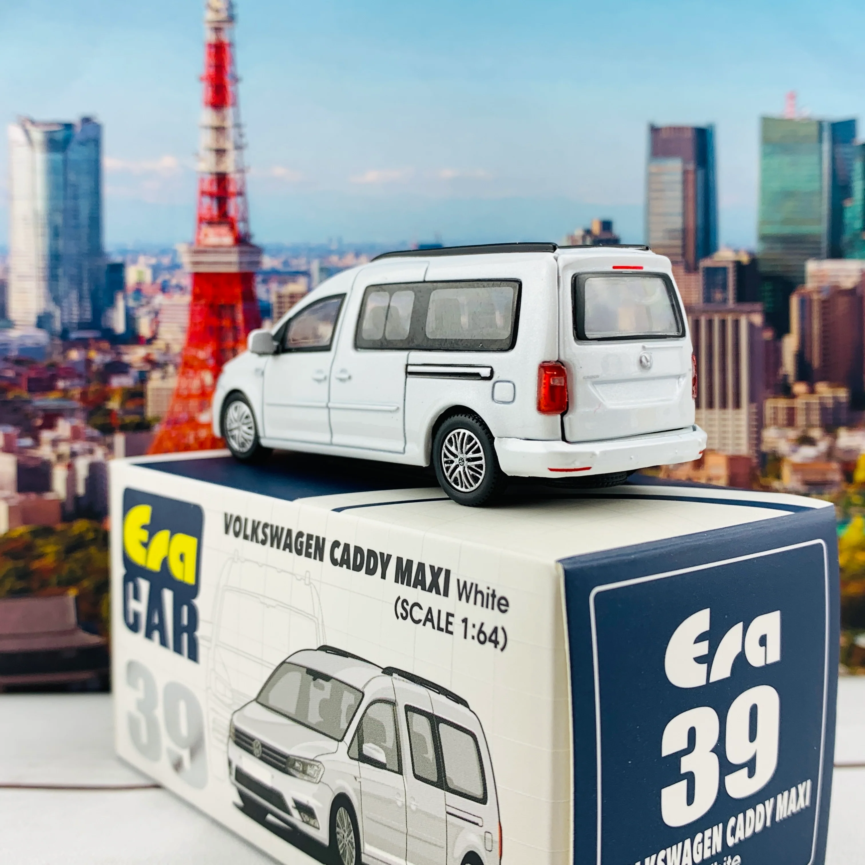 ERA CAR 39 1/64 Volkswagen Caddy Maxi White VW20CAMRN39 - Image 5