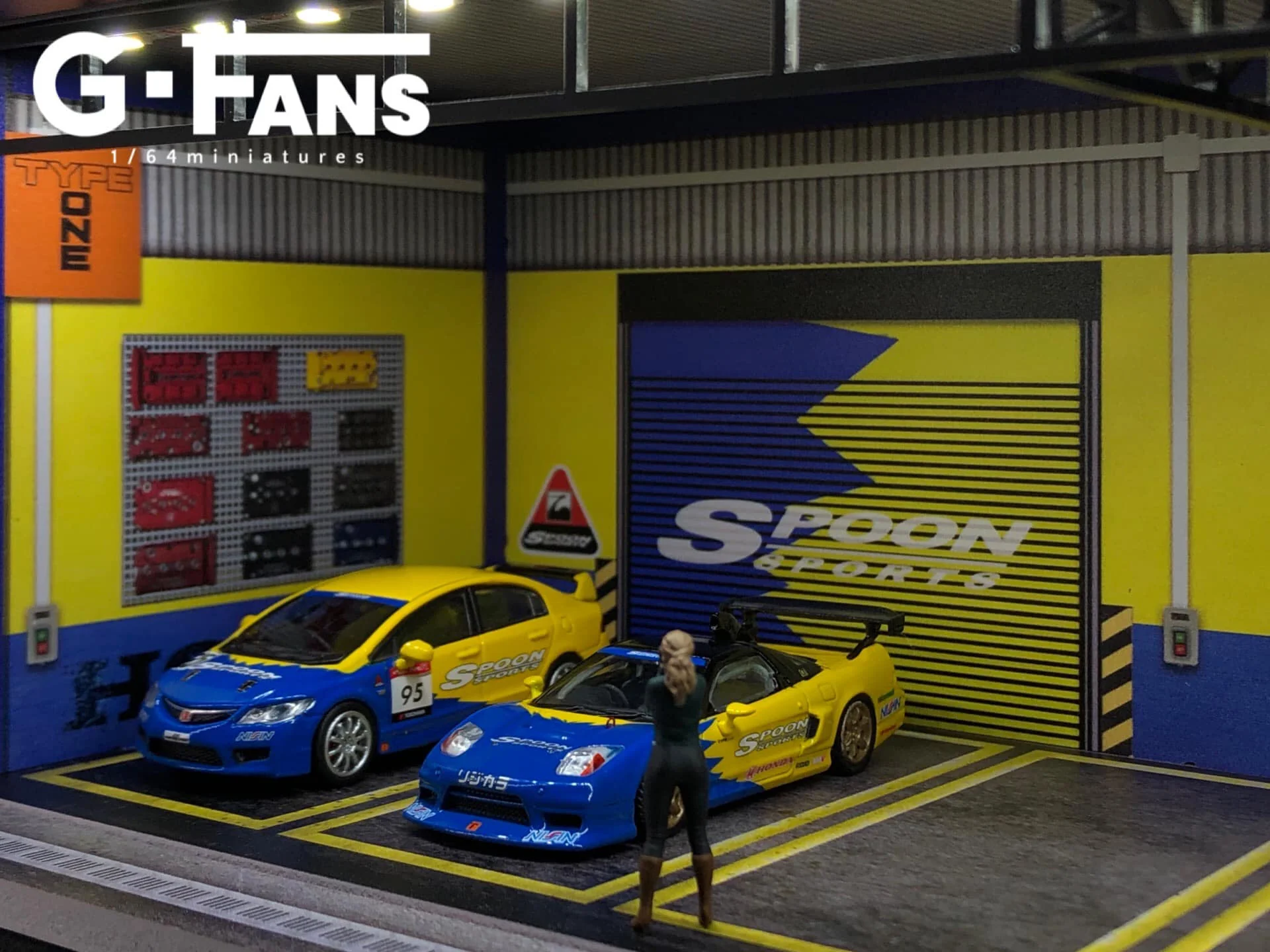 G-FANS 1/64 Diorama with LED Light SPOON Garage Parking 710023 - Image 3