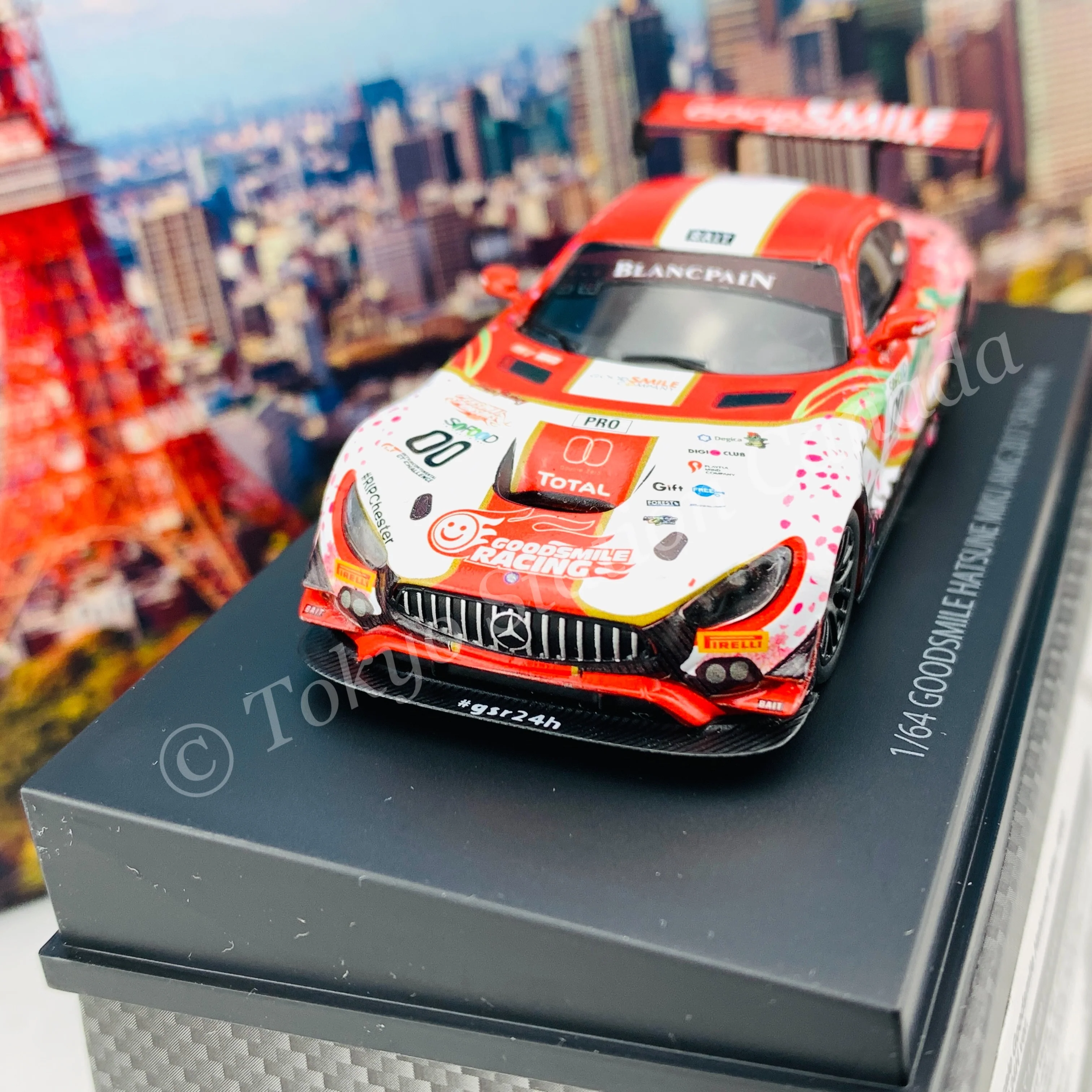 GOODSMILE 1/64 Hatsune Miku AMG 2017 SPA24H Ver. 4560392842399 - Image 3
