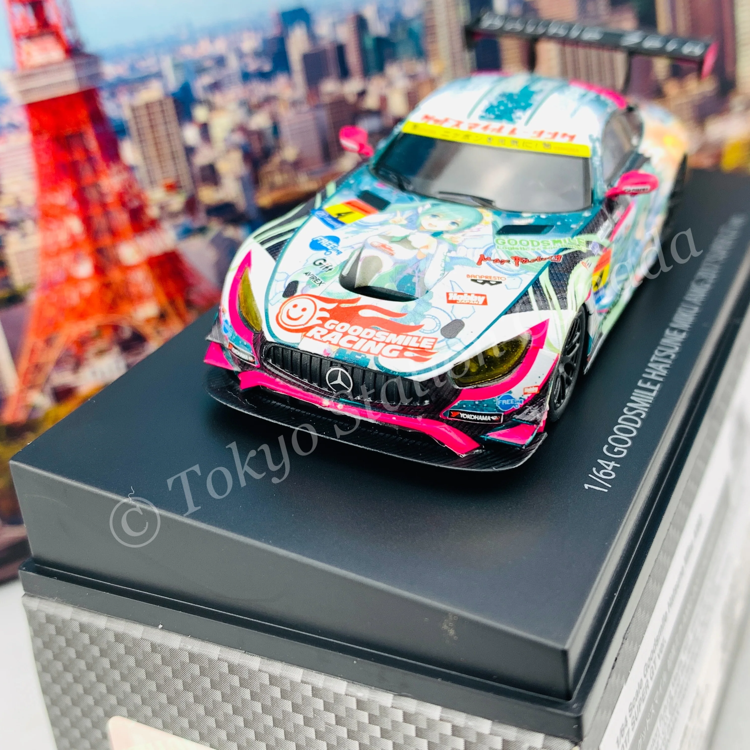 GOODSMILE 1/64 Hatsune Miku AMG 2017 Super GT Ver. 4560392842382 - Image 3