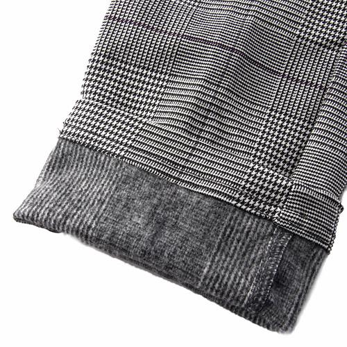 GUNZE L Black Glen Checker Brushed Legging - Image 3