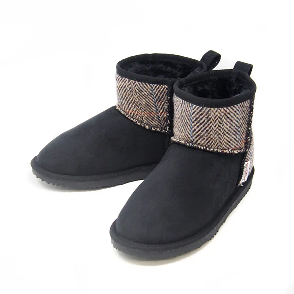 Harris Tweed Boots Black Large - Image 3
