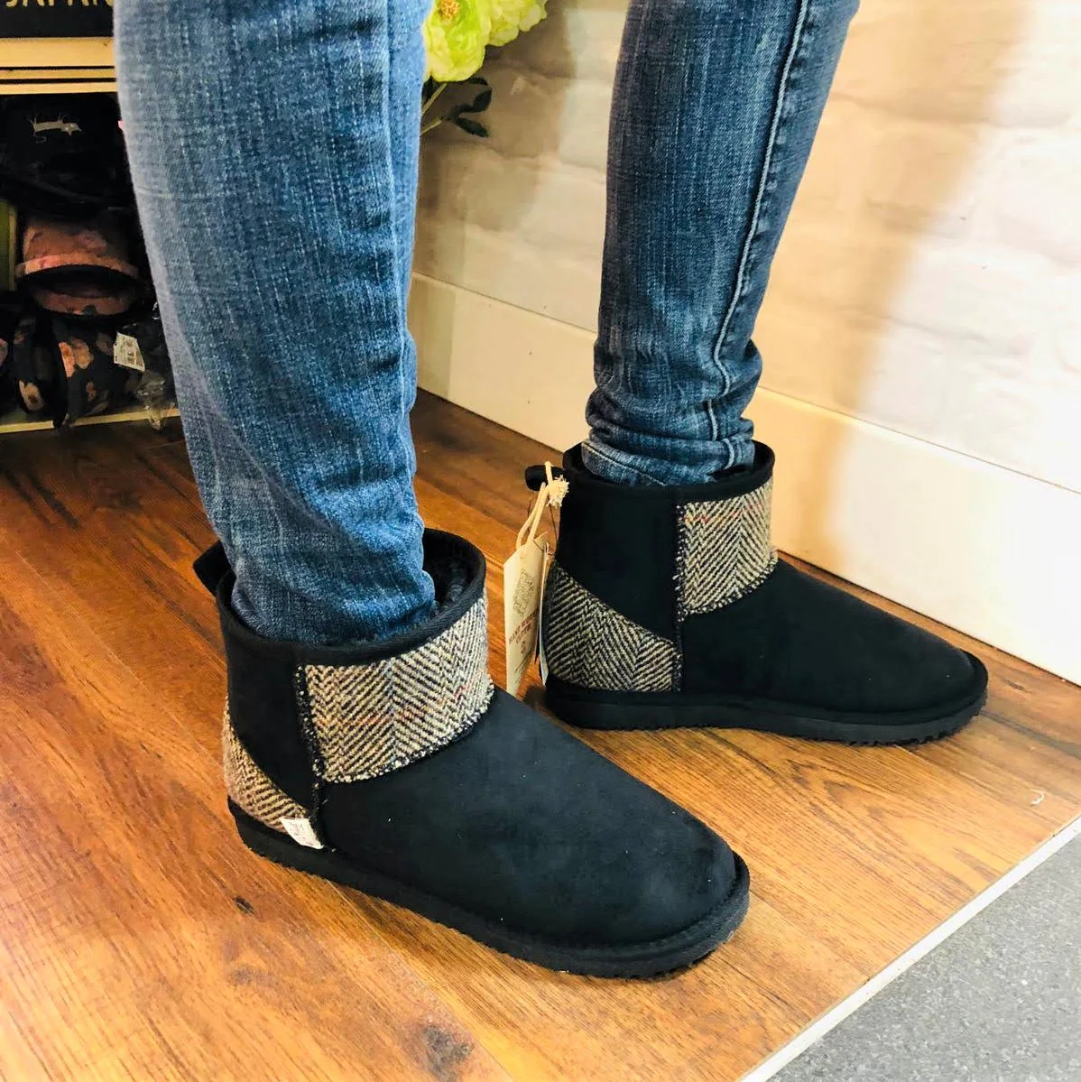 Harris Tweed Boots Black Medium - Image 2