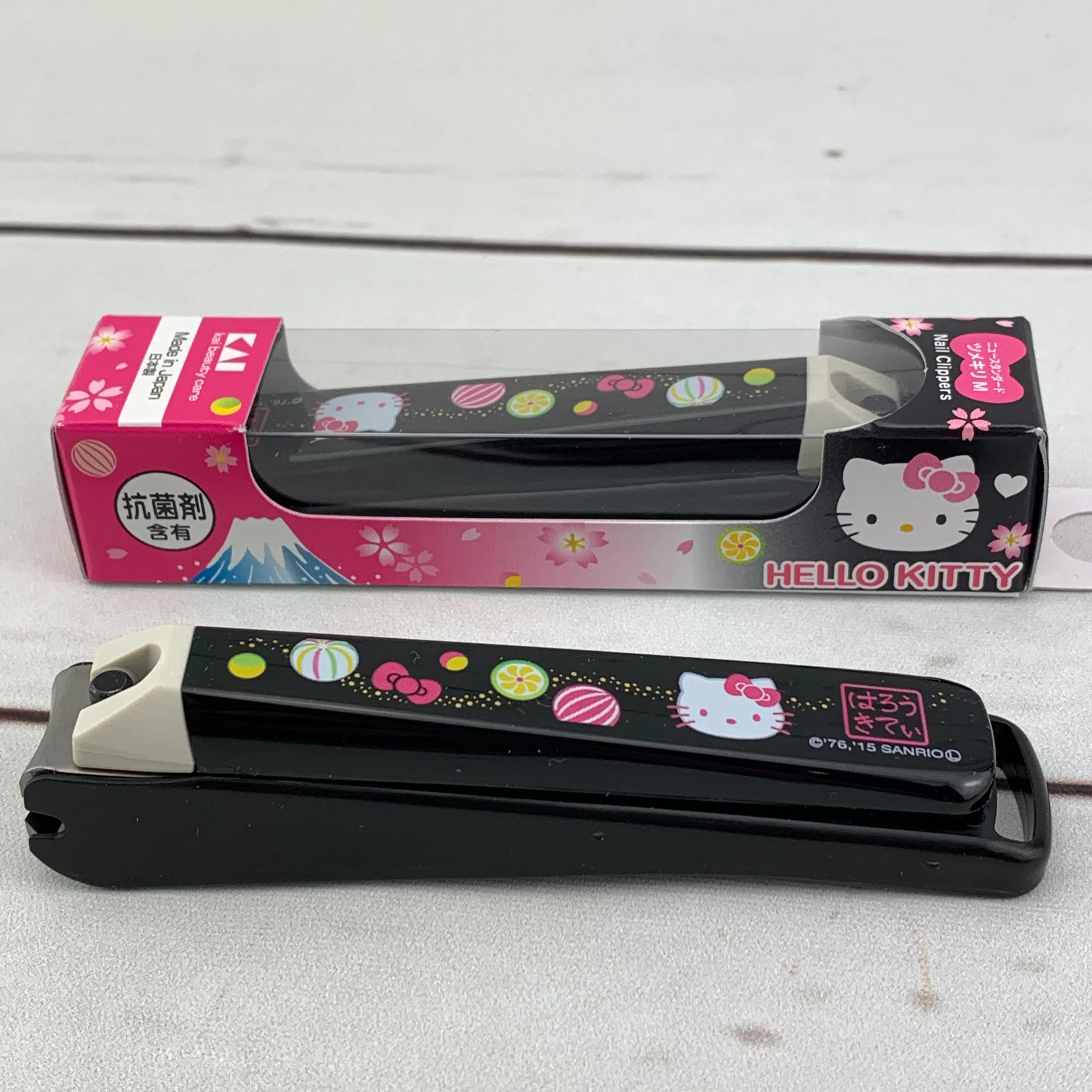 Hello Kitty Nail Clipper - Candy Size M by KAI Beauty Care KK-2528 Made in Japan - Image 4