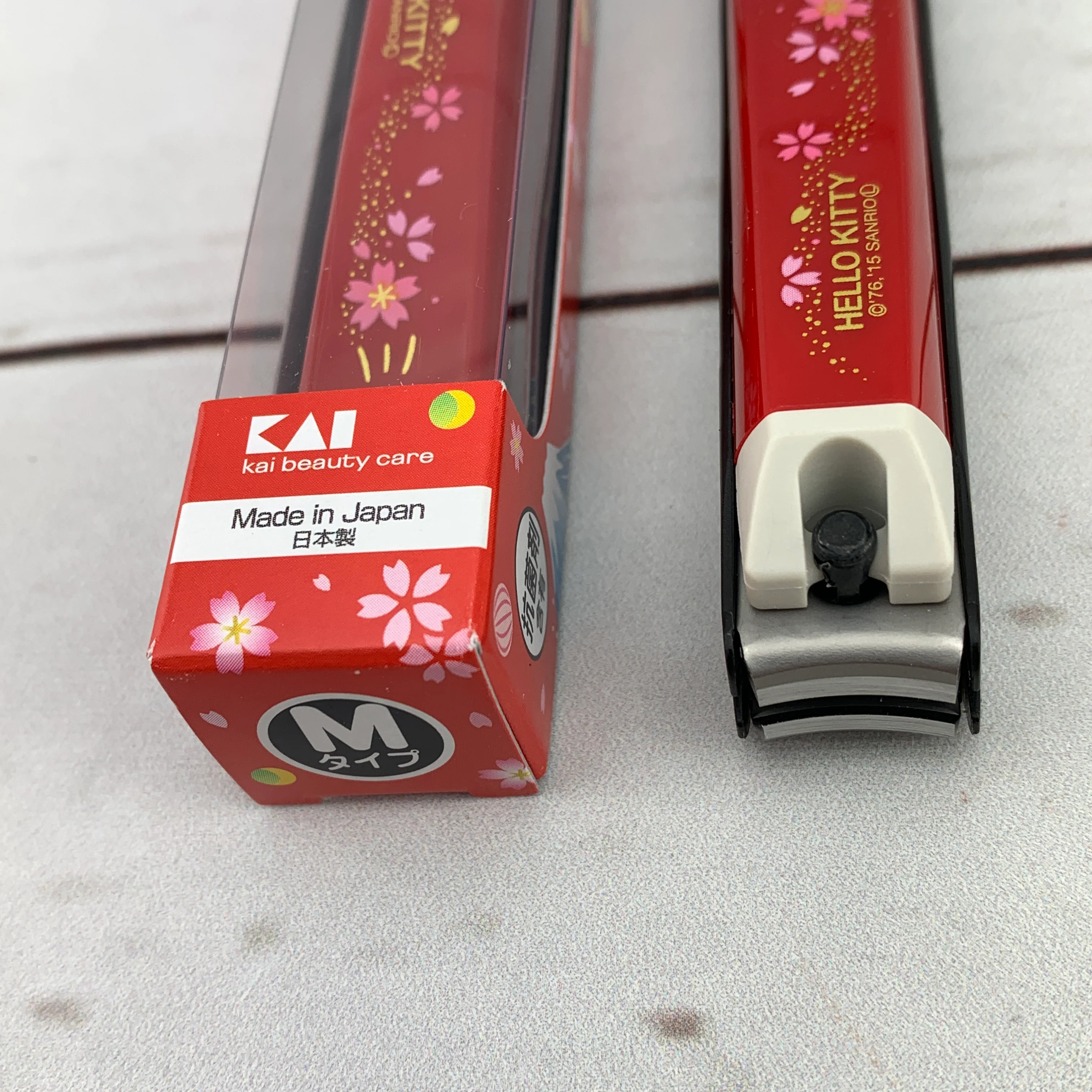 Hello Kitty Nail Clipper - Sakura Size M by KAI Beauty Care KK-2527 Made in Japan - Image 2