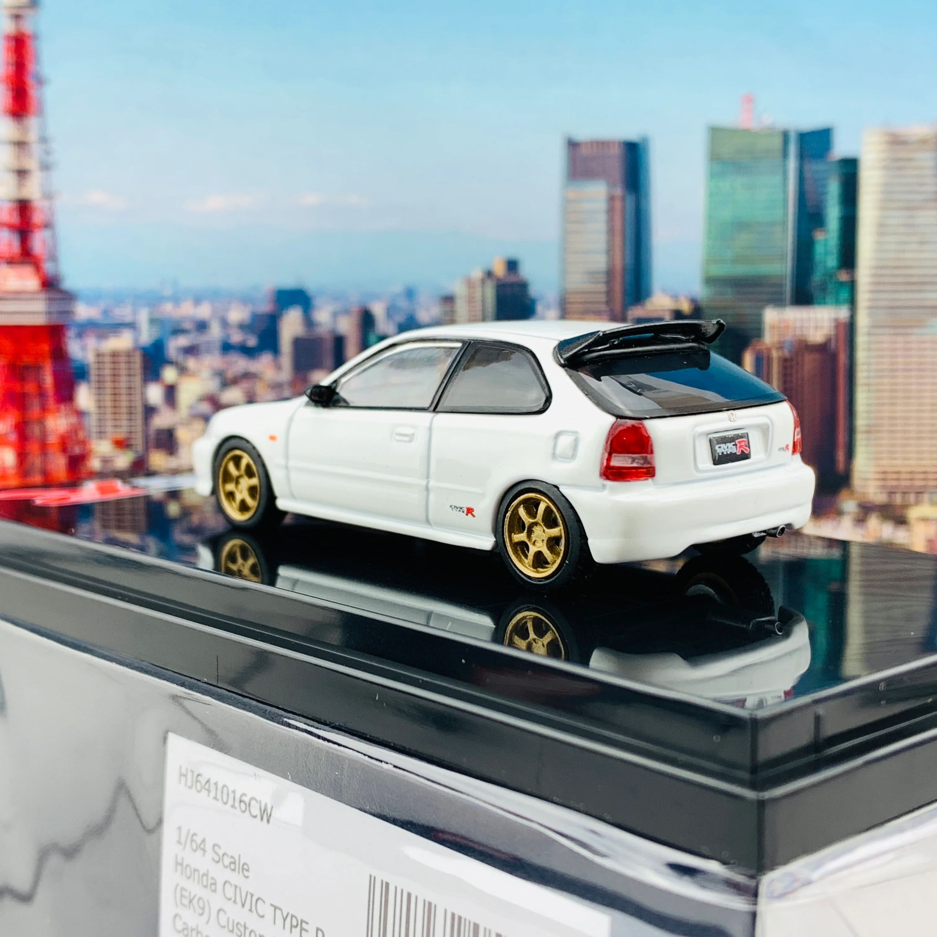HOBBY JAPAN 1/64 Honda Civic TYPE R EK9 Customized Version Carbon Bonnet CHAMPIONSHIP WHITE HJ641016CW - Image 4