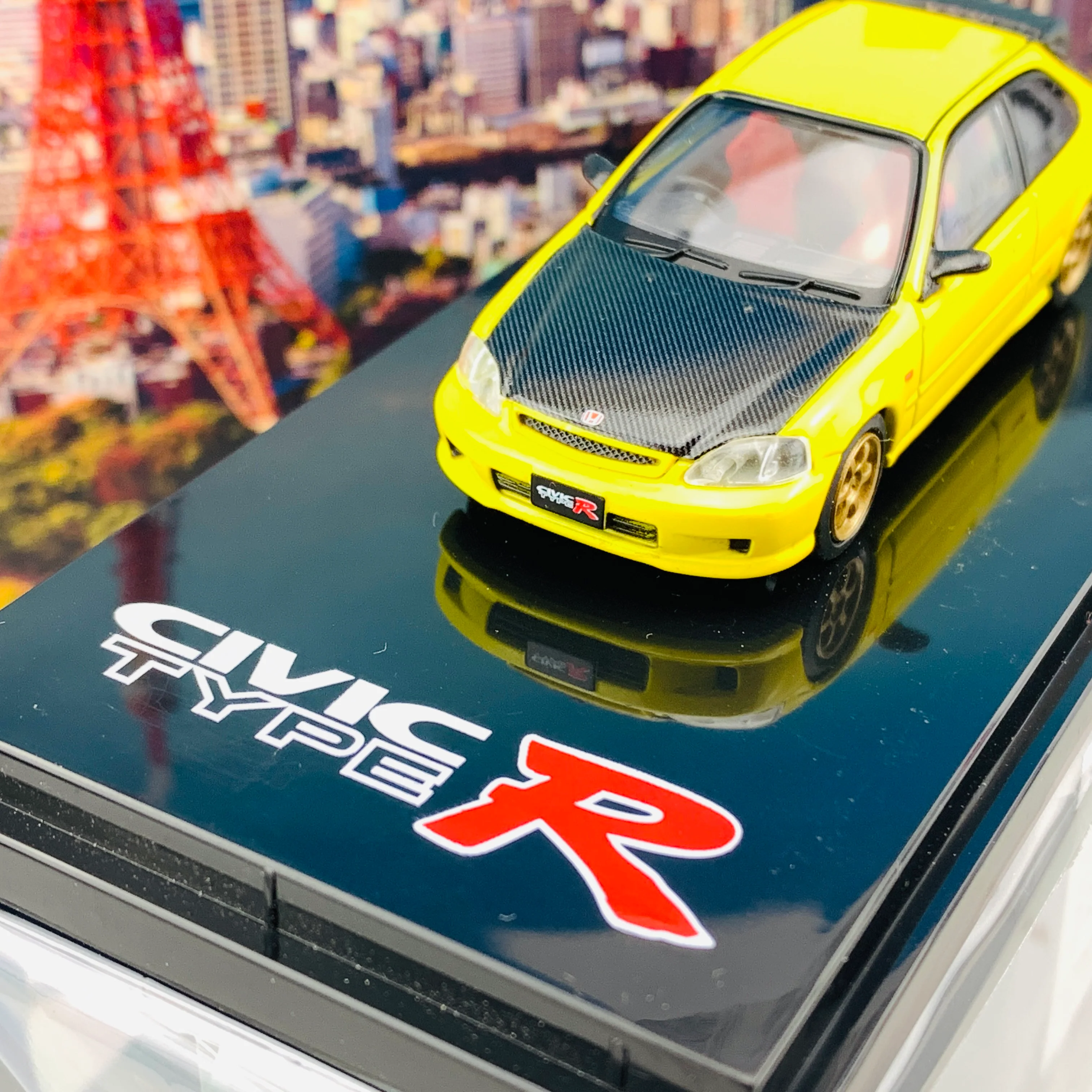 HOBBY JAPAN 1/64 Honda Civic TYPE R EK9 Customized Version Carbon Bonnet SUNLIGHT YELLOW HJ641016CY - Image 2