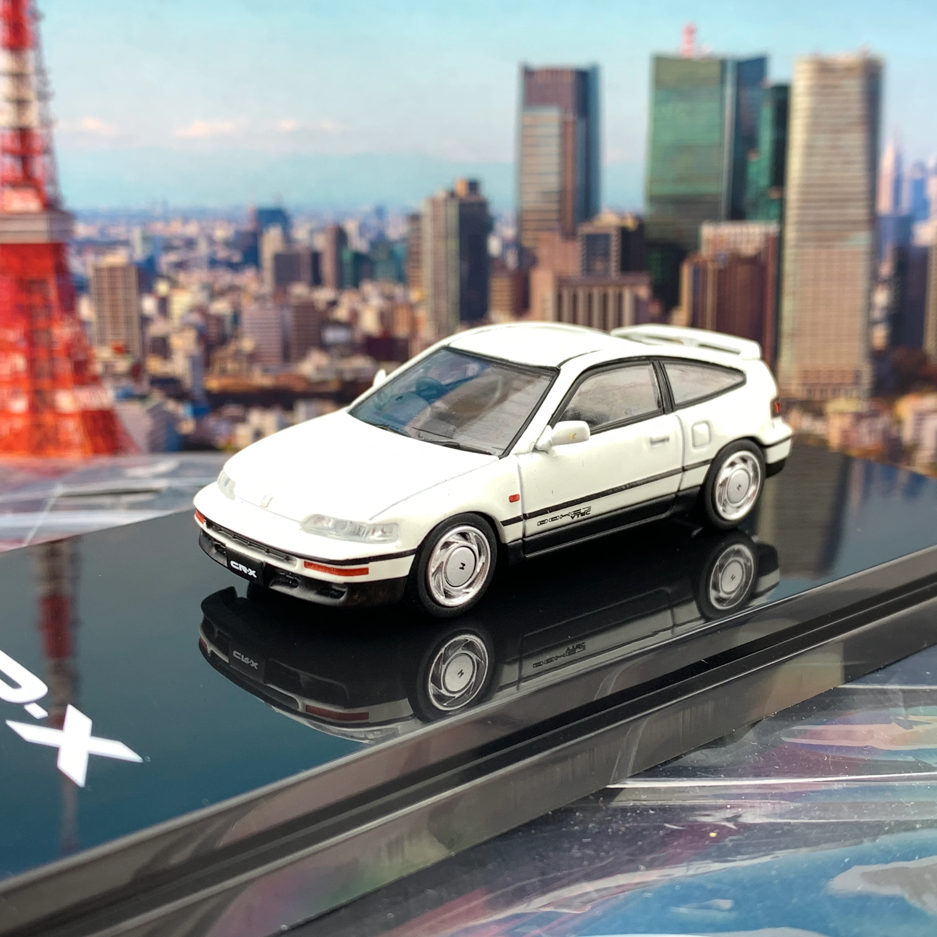 HOBBY JAPAN 1/64 Honda CRX SiR EF8 White HJ641005W - Image 2
