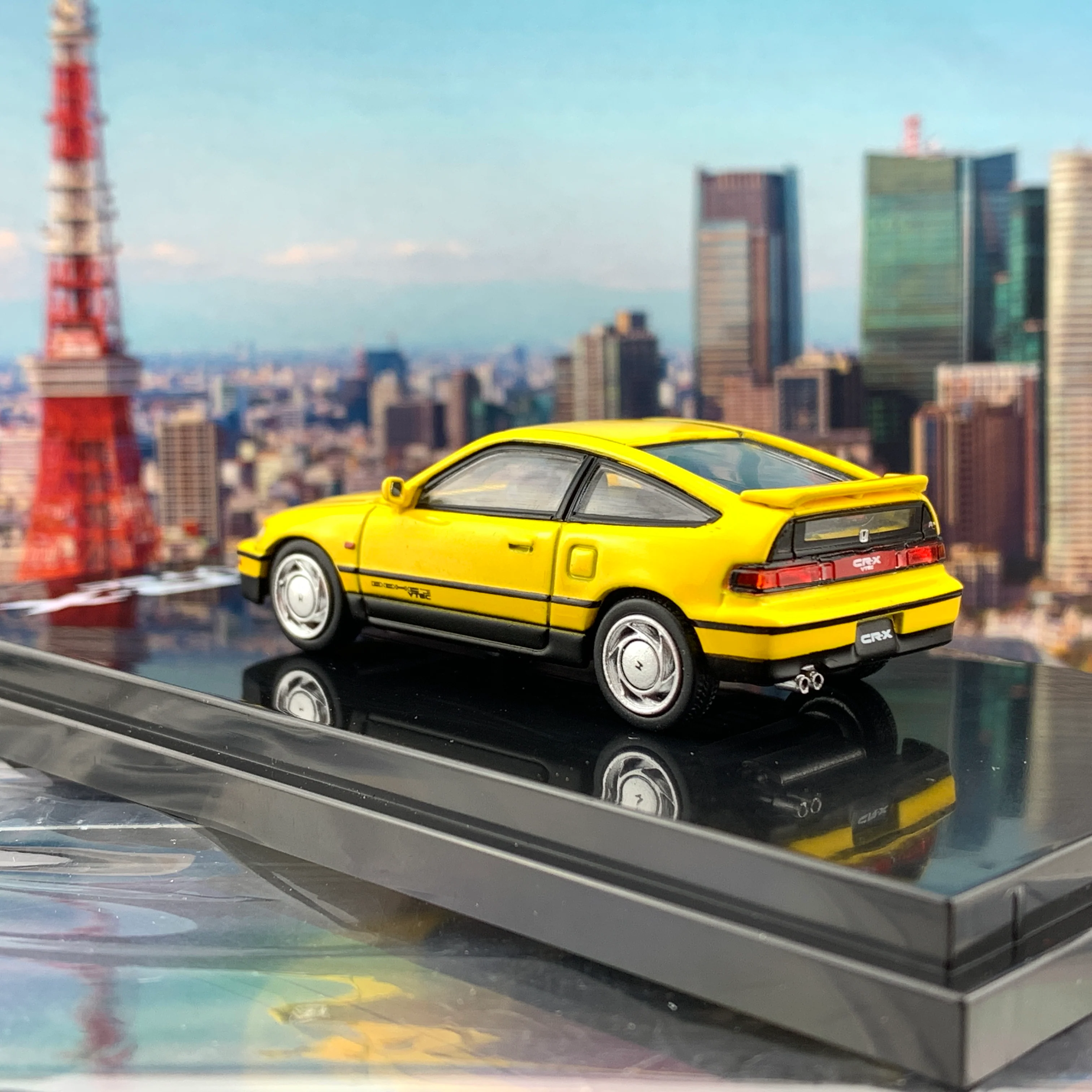HOBBY JAPAN 1/64 Honda CRX SiR EF8 Yellow HJ641005SY - Image 4
