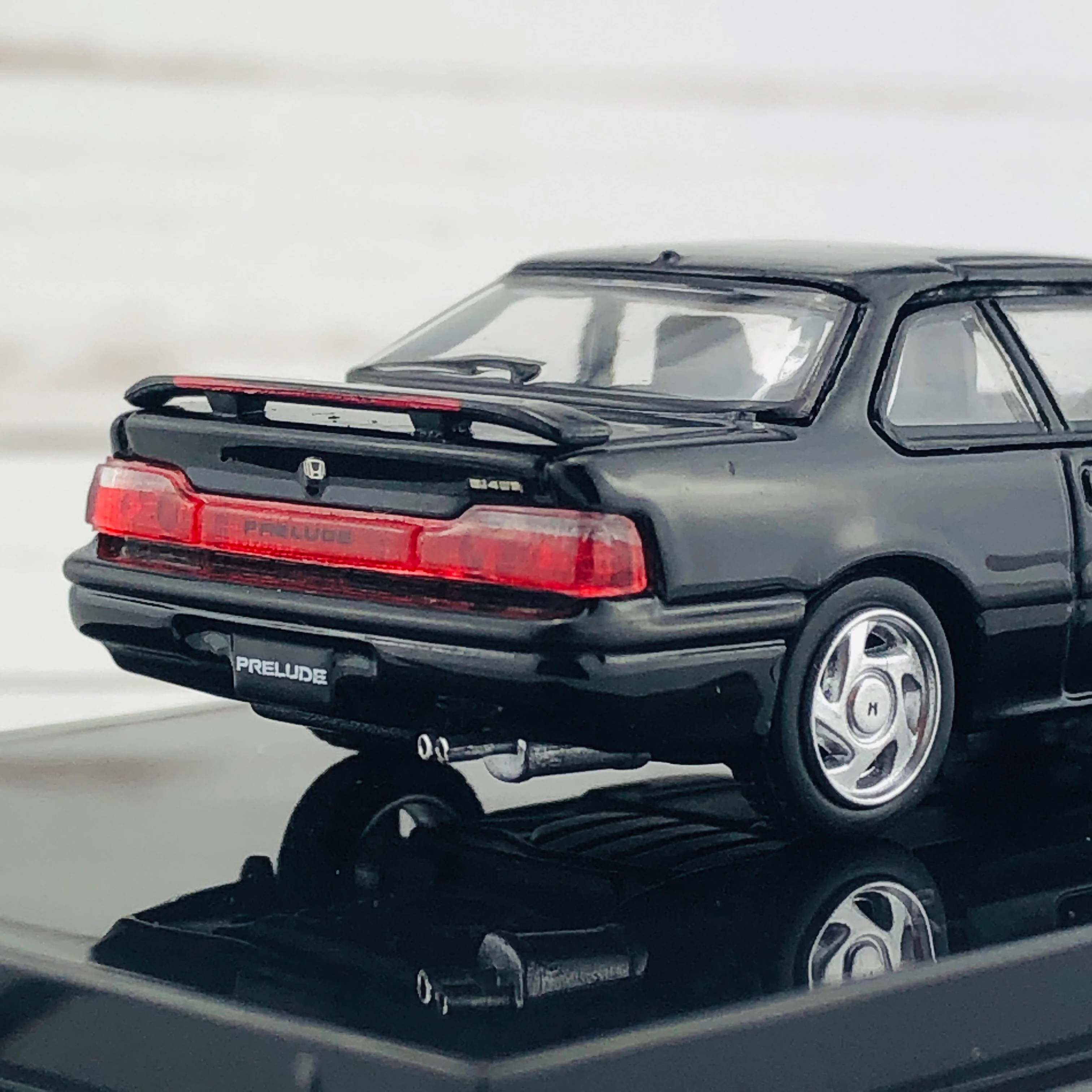 HOBBY JAPAN 1/64 Honda Prelude Si (BA5) 1989 Granada Black Pearl HJ641002ABK - Image 9