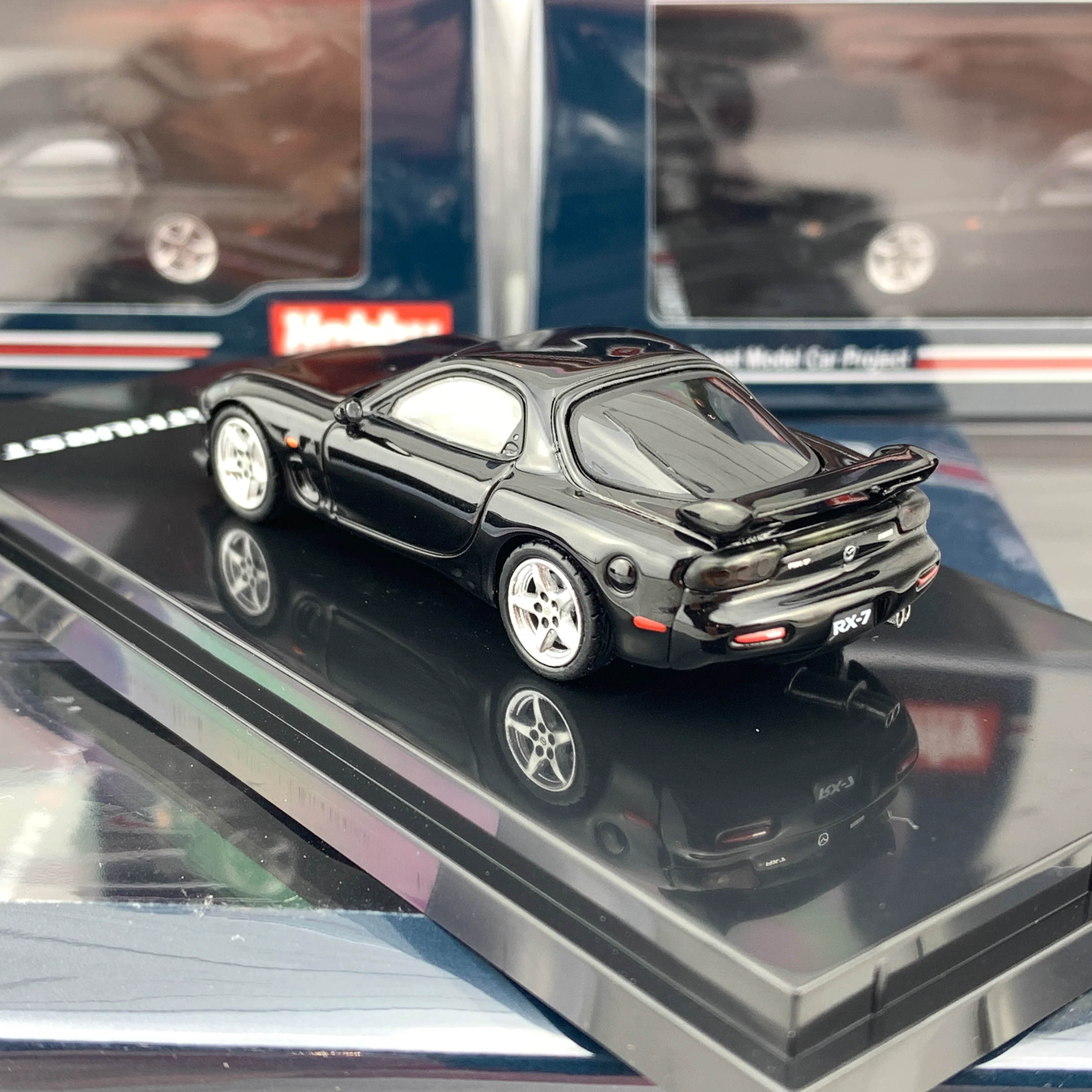HOBBY JAPAN 1/64 Mazda RX7 FD3S Type R Bathurst Brilliant Black HJ641007CBK - Image 4