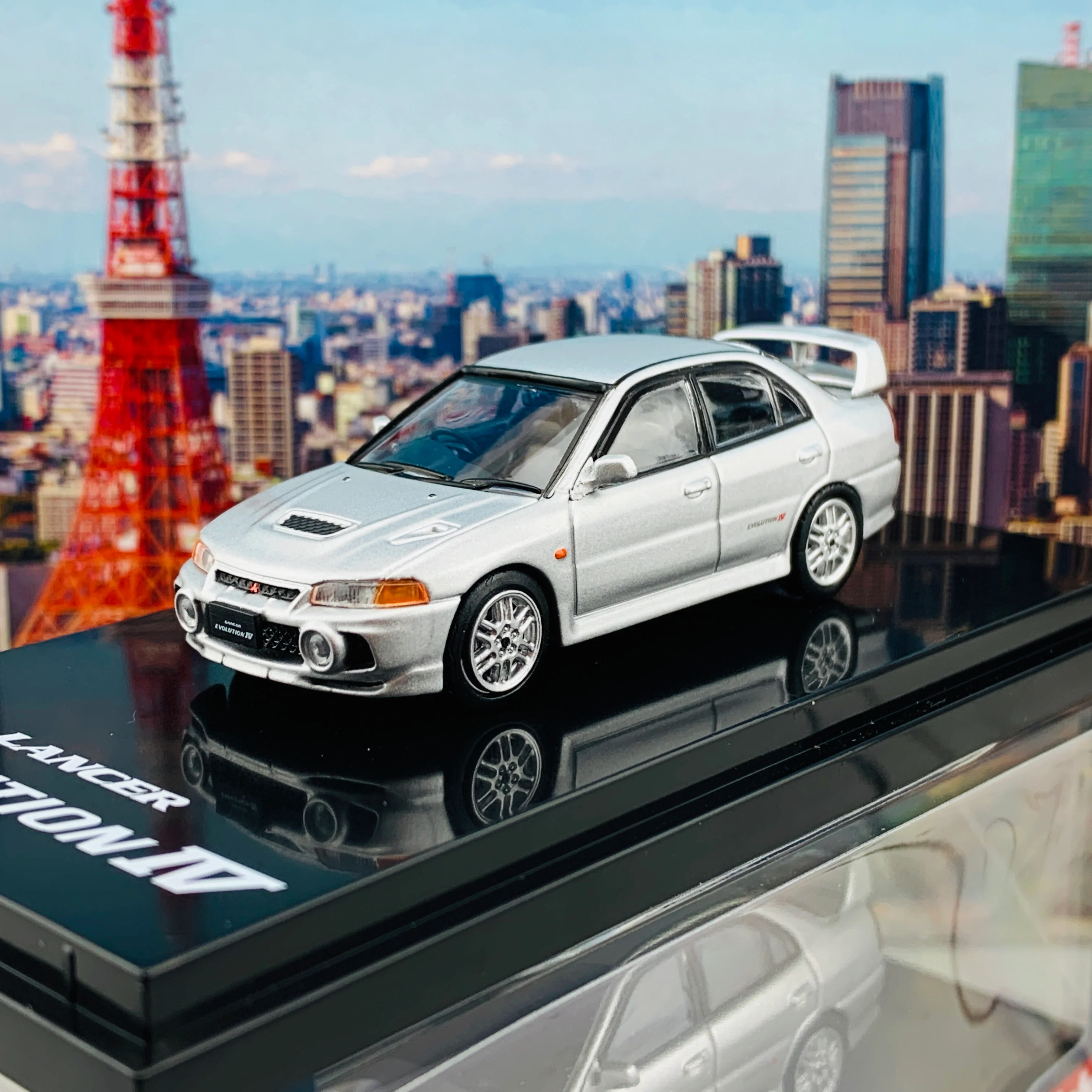 HOBBY JAPAN 1/64 Mitsubishi Lancer GSR Evolution IV CN9A Steel Silver HJ641011S - Image 2