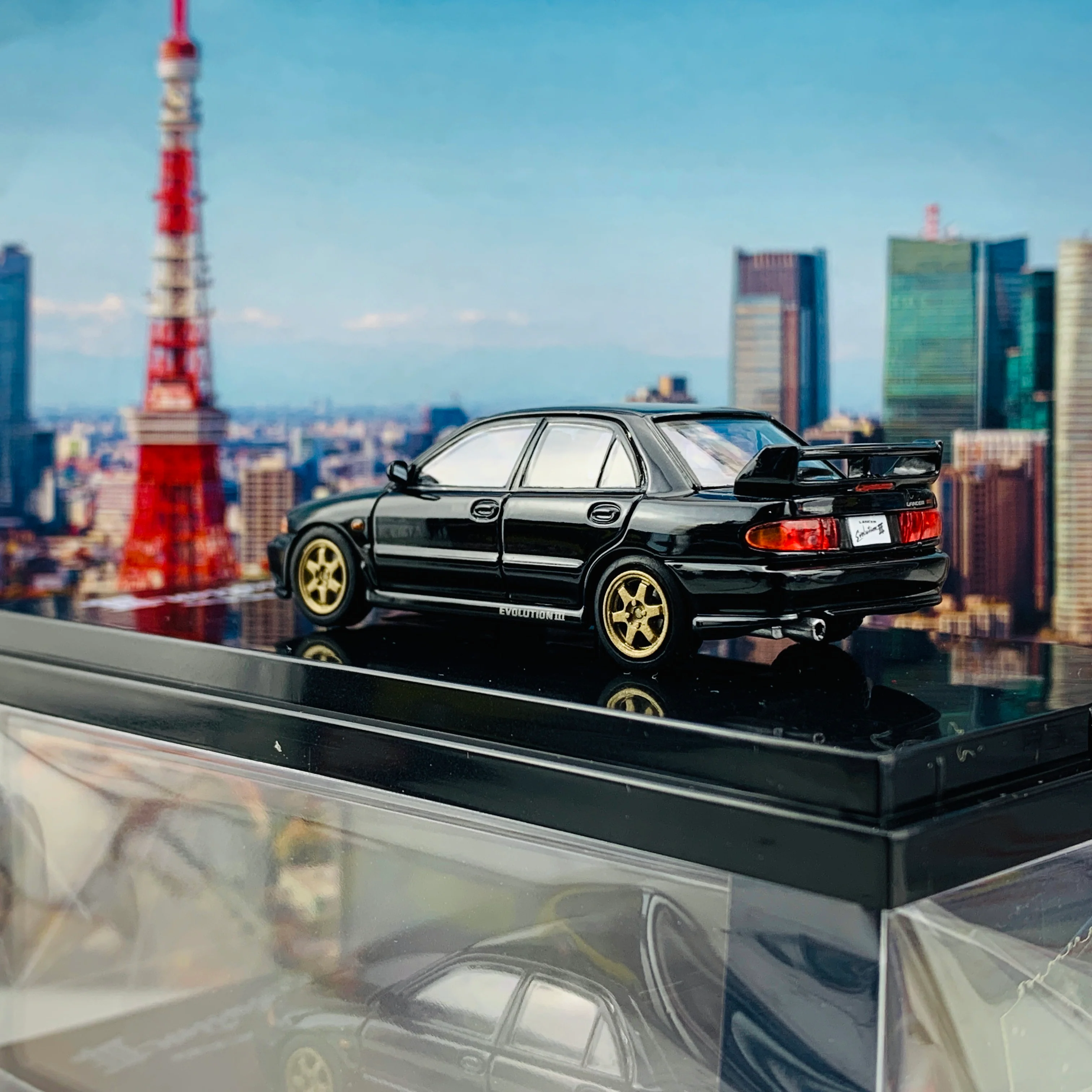 HOBBY JAPAN 1/64 Mitsubishi Lancer GSR Evolution III CE9A Customized Version Pyrenees Black HJ641010CBK - Image 4
