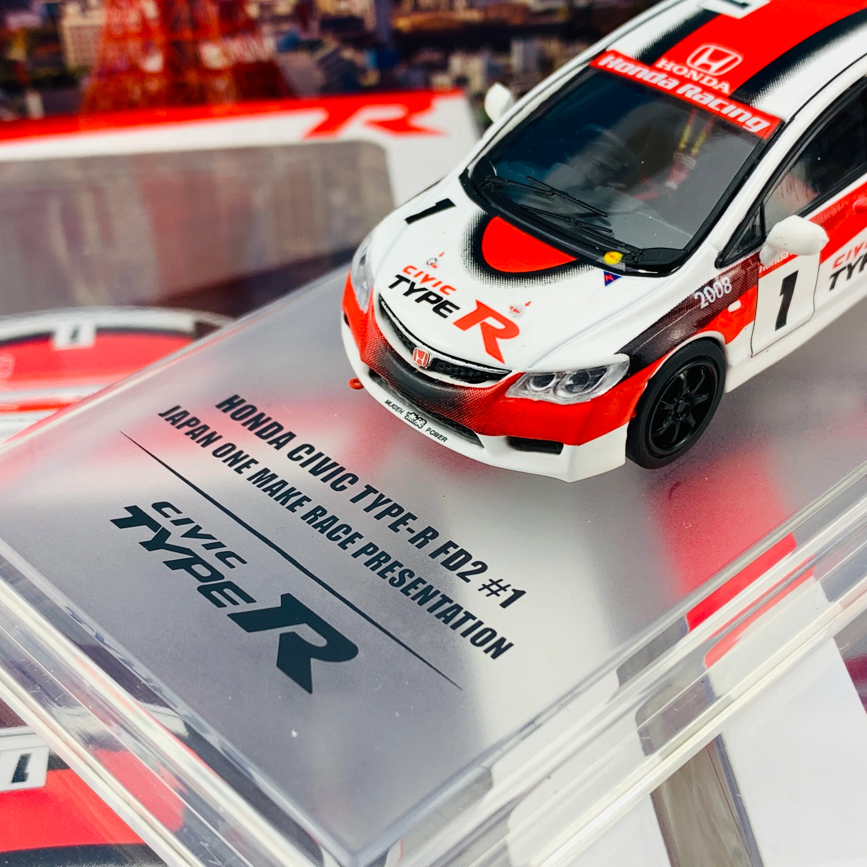 INNO64 HONDA CIVIC TYPE-R FD2 Japan One Make Race “Type-R Livery” IN64-FD2-TR - Image 4