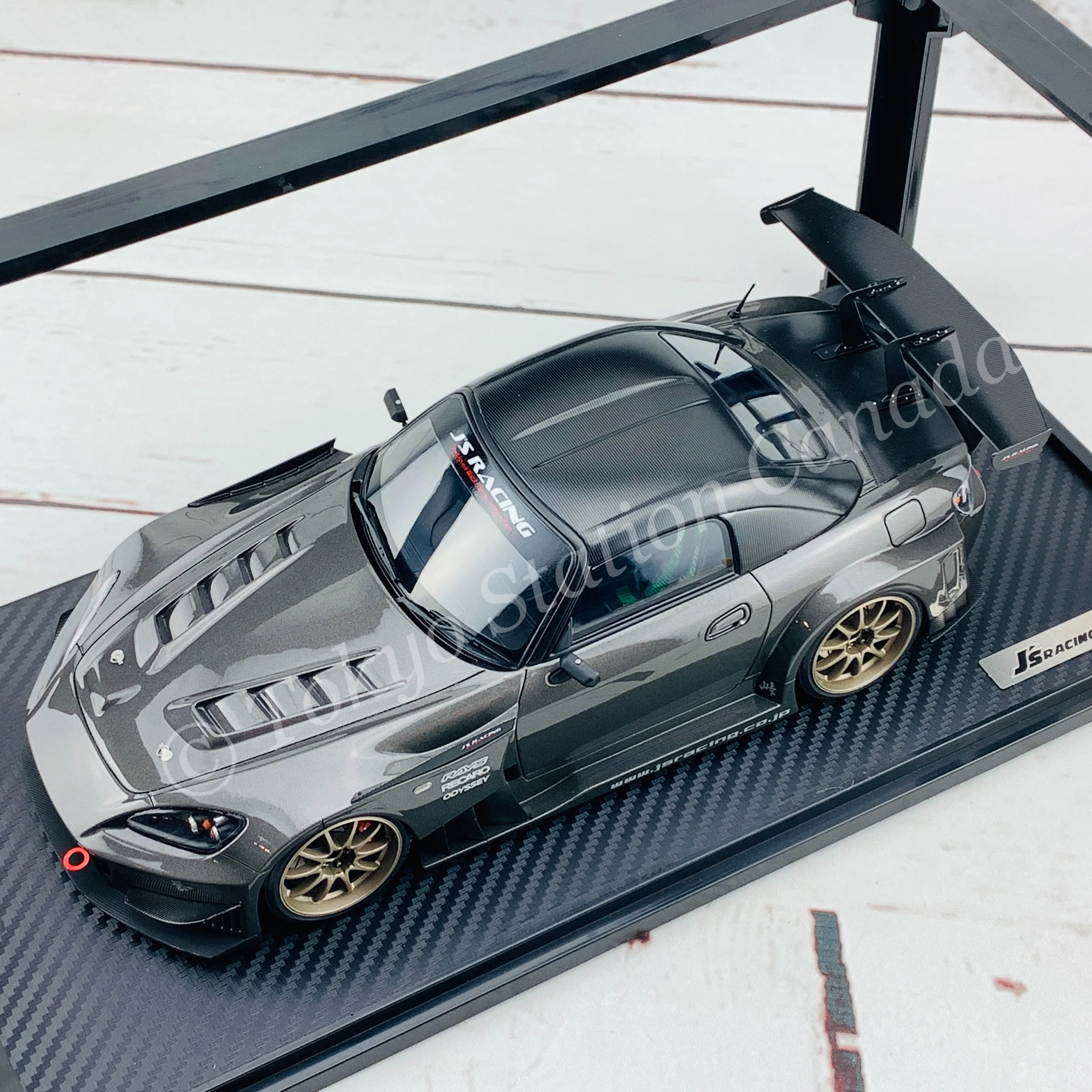 Ignition Model 1/18 J'S RACING S2000 (AP1) Gun Metallic IG2011 - Image 3