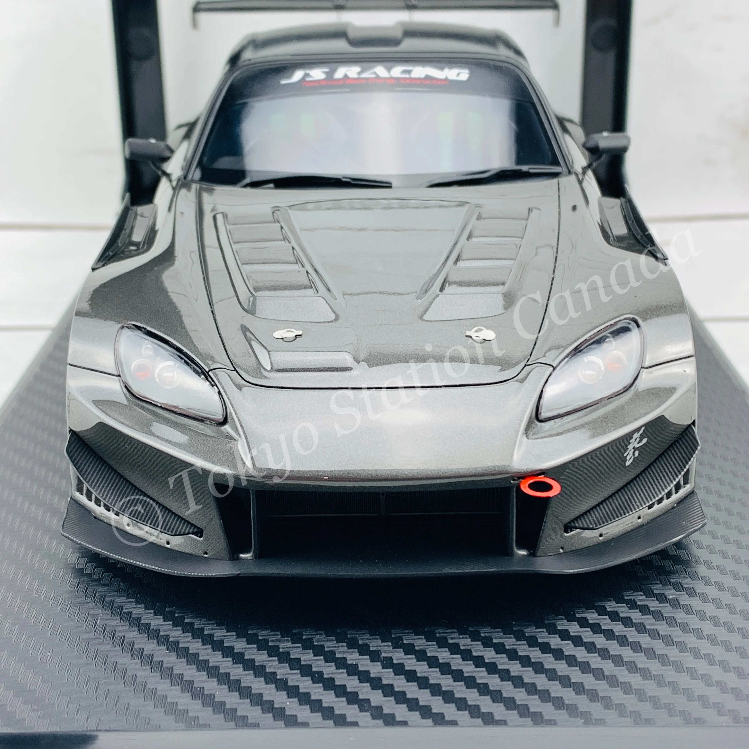 Ignition Model 1/18 J'S RACING S2000 (AP1) Gun Metallic IG2011 - Image 4