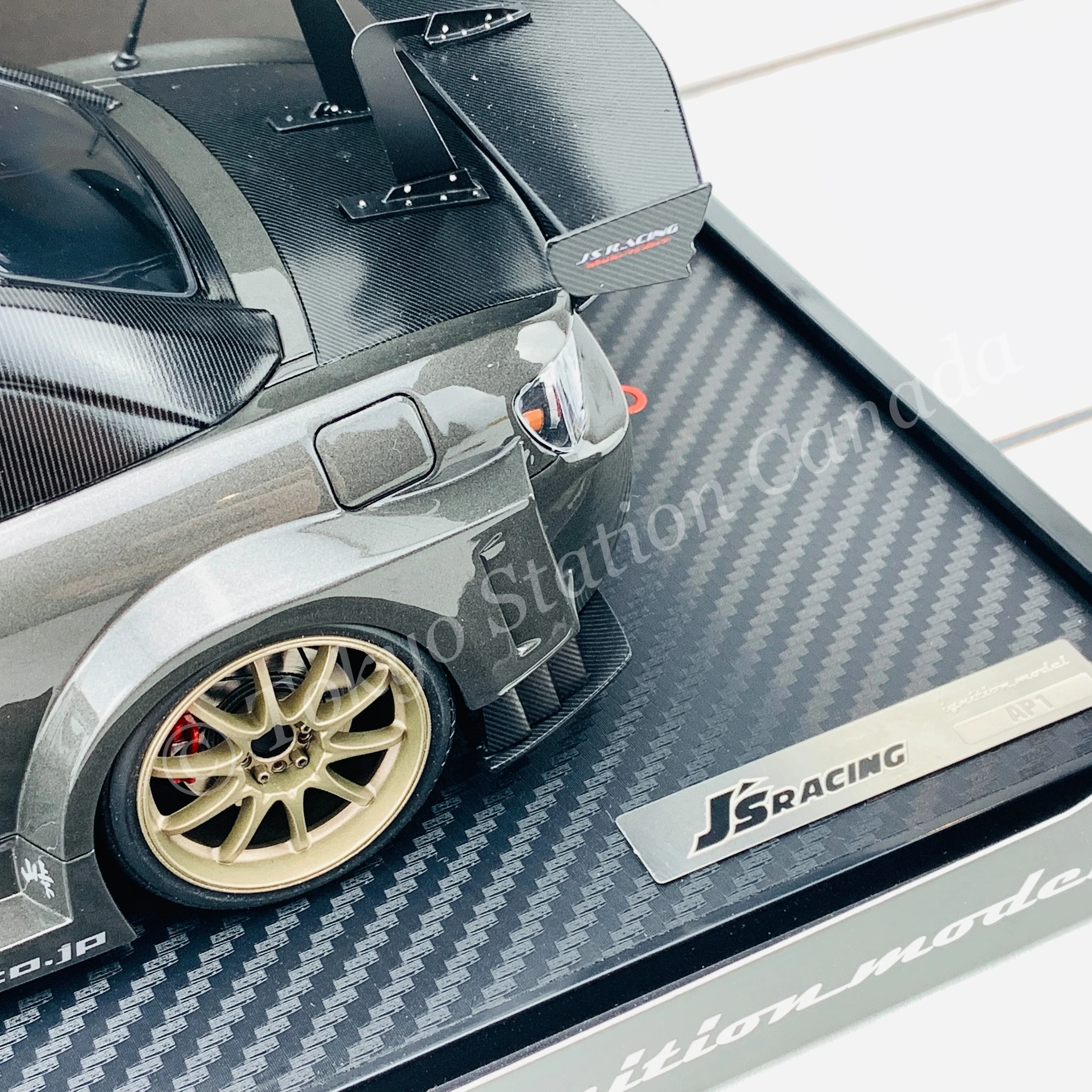 Ignition Model 1/18 J'S RACING S2000 (AP1) Gun Metallic IG2011 - Image 6