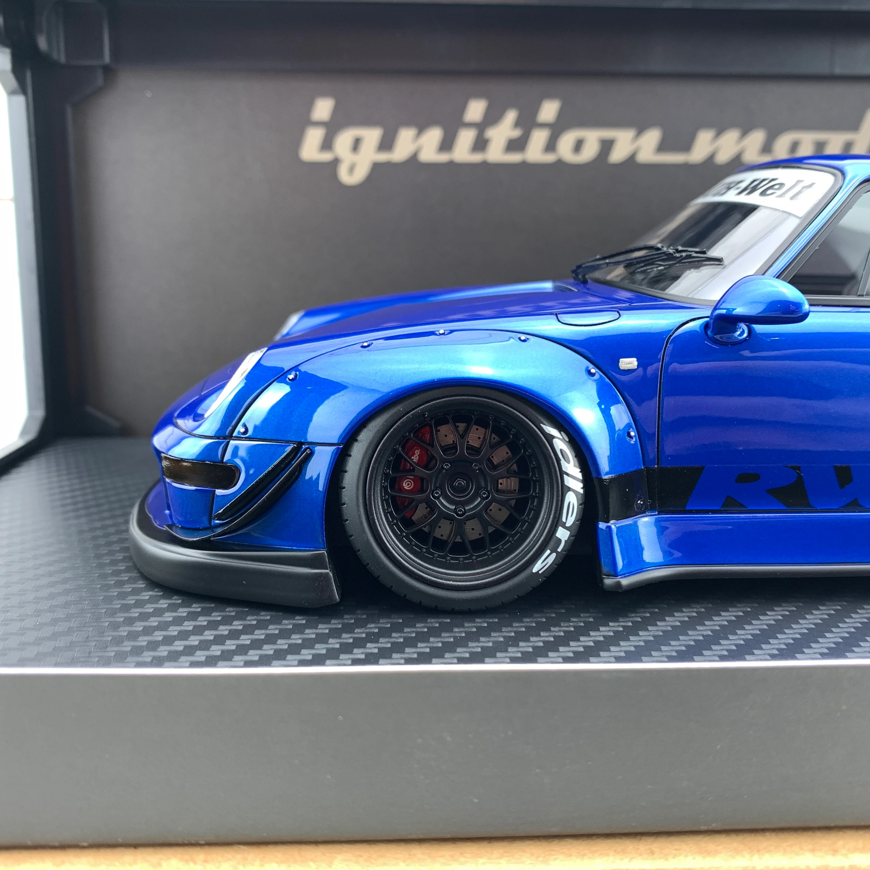 Ignition Model 1/18 RWB 993 Blue Metallic IG1955 - Image 6